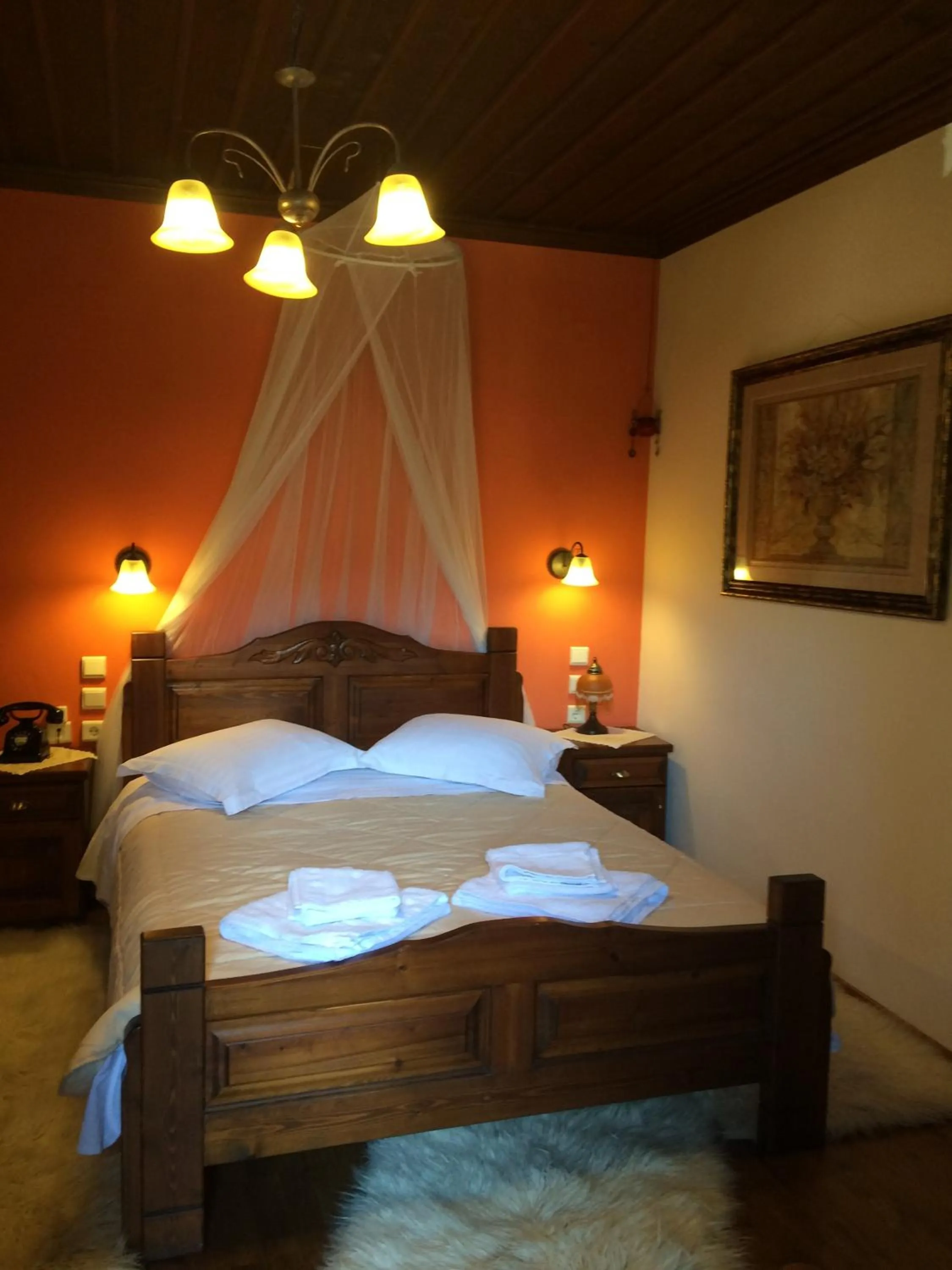 Bed in Archontiko Tsiboni