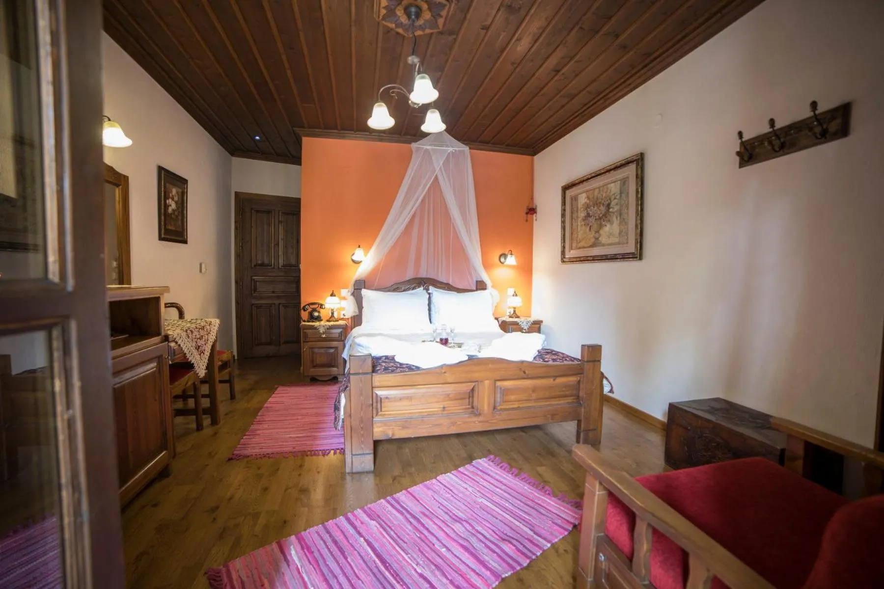 Bed in Archontiko Tsiboni