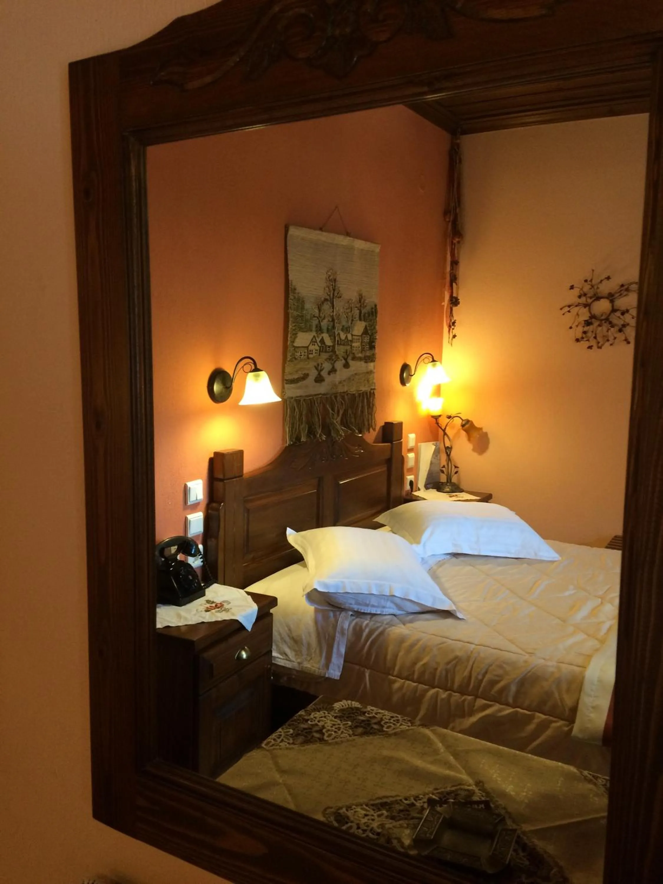 Bed in Archontiko Tsiboni