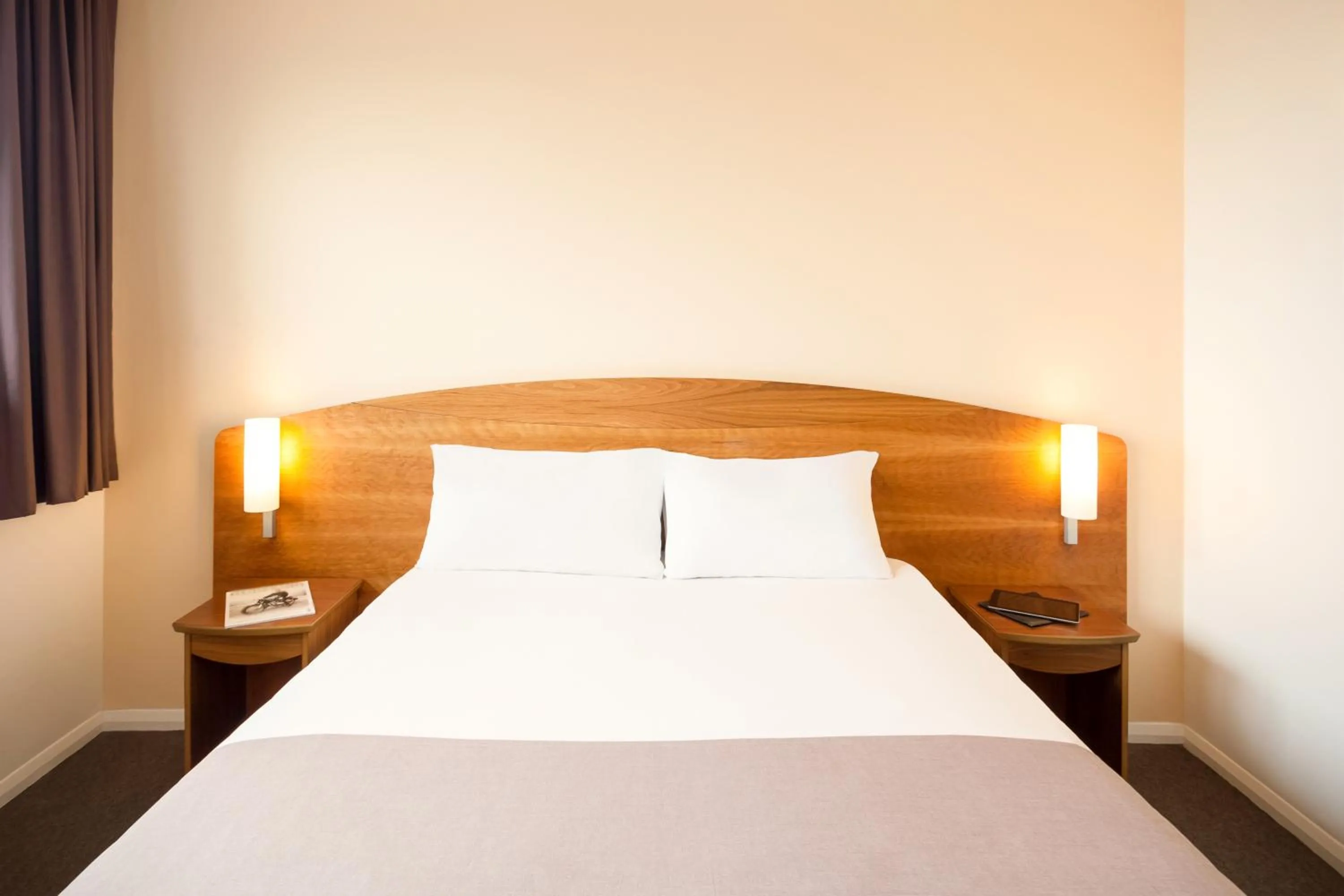 Bed in ibis Hotel Northampton Centre