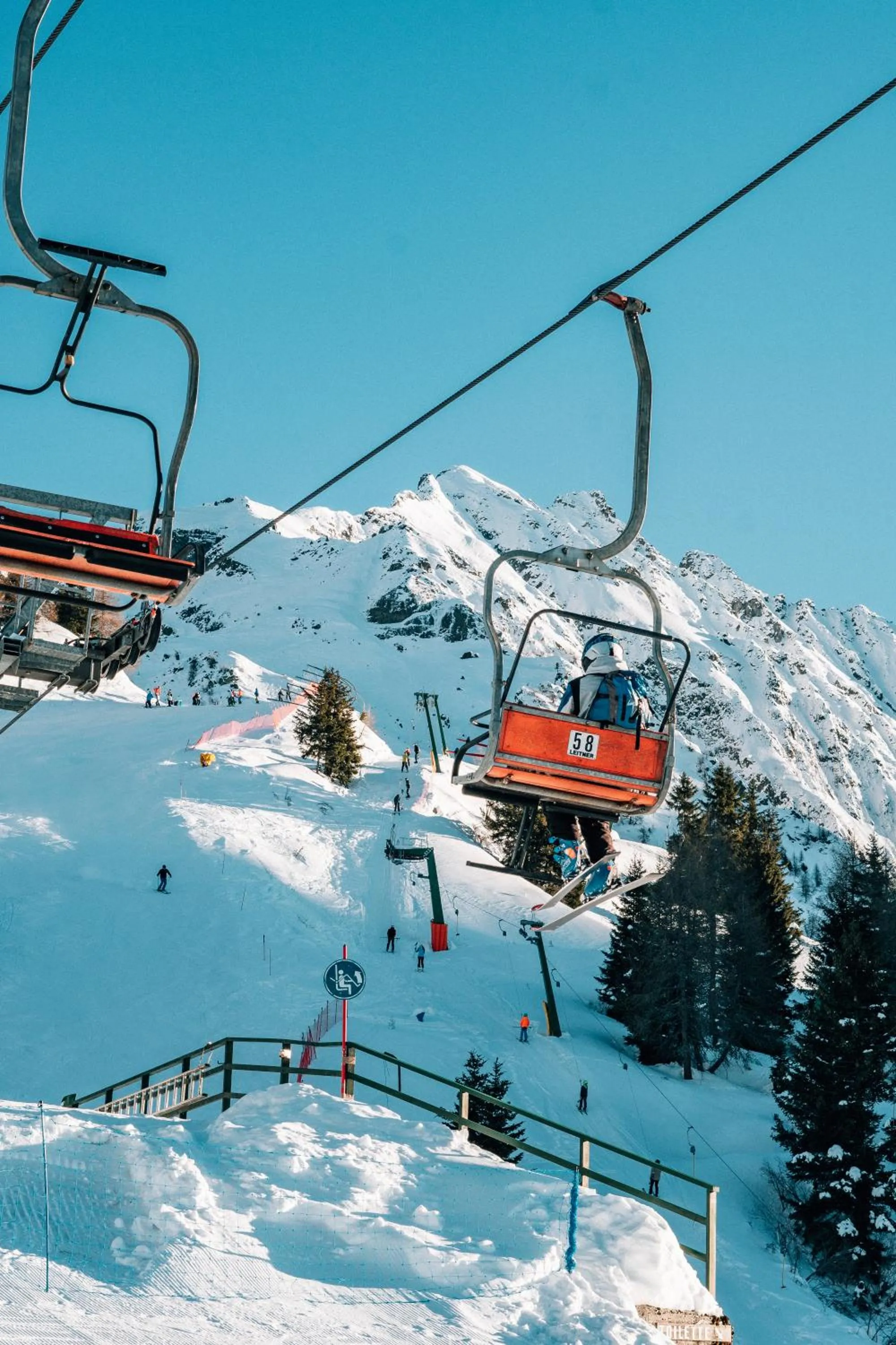 Skiing in Hotel Bellavista