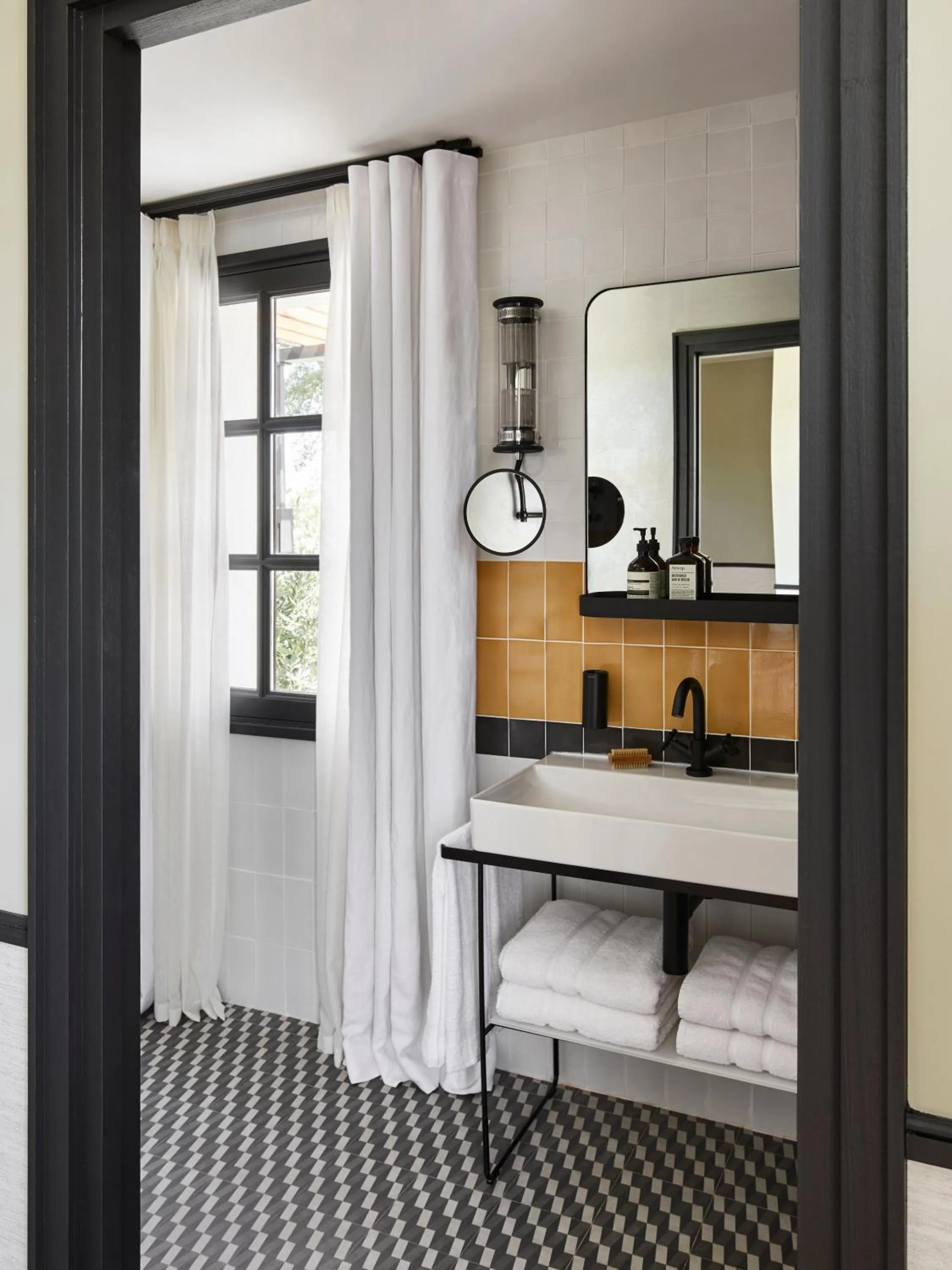 Bathroom in Ultimate Provence Hotel & Spa