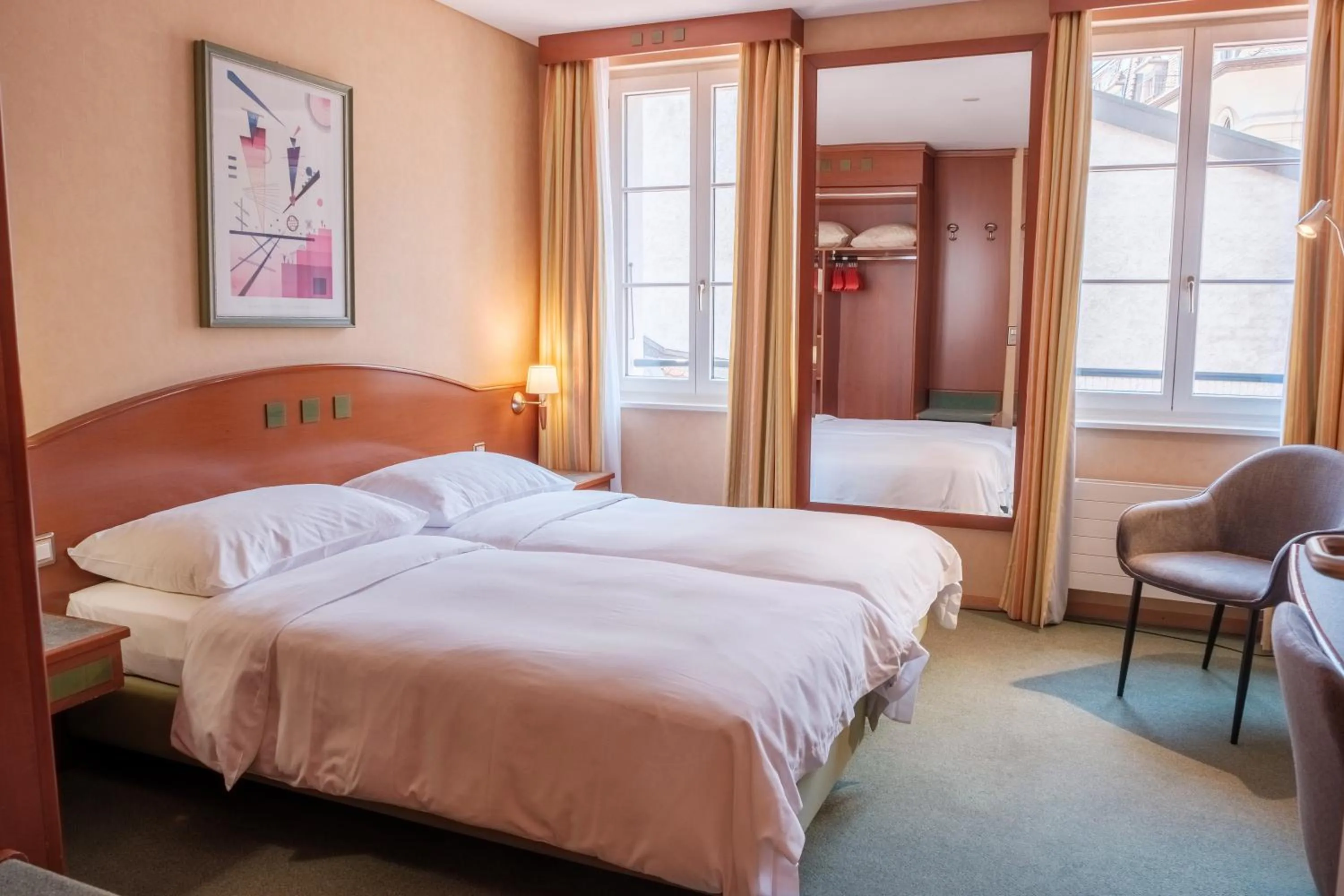 Bed in Hôtel du Port