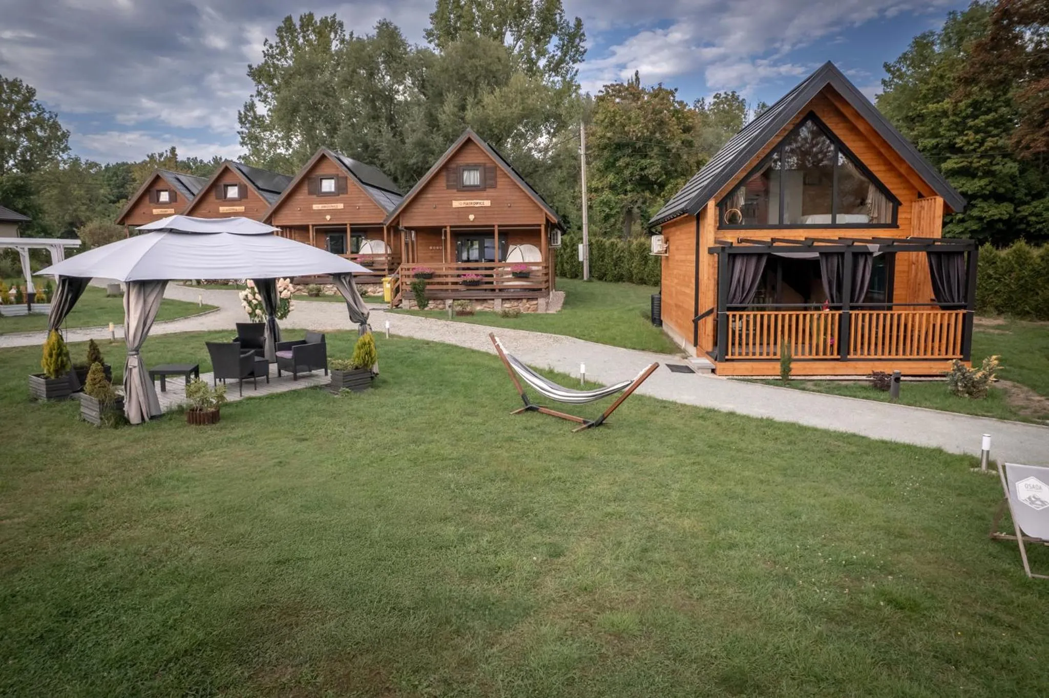 Property building in Osada Widok na Góry - Dwa domki z Jacuzzi na wyłączność