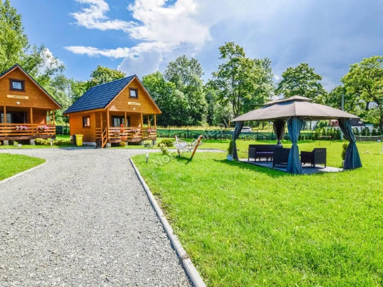 Property building in Osada Widok na Góry - Dwa domki z Jacuzzi na wyłączność