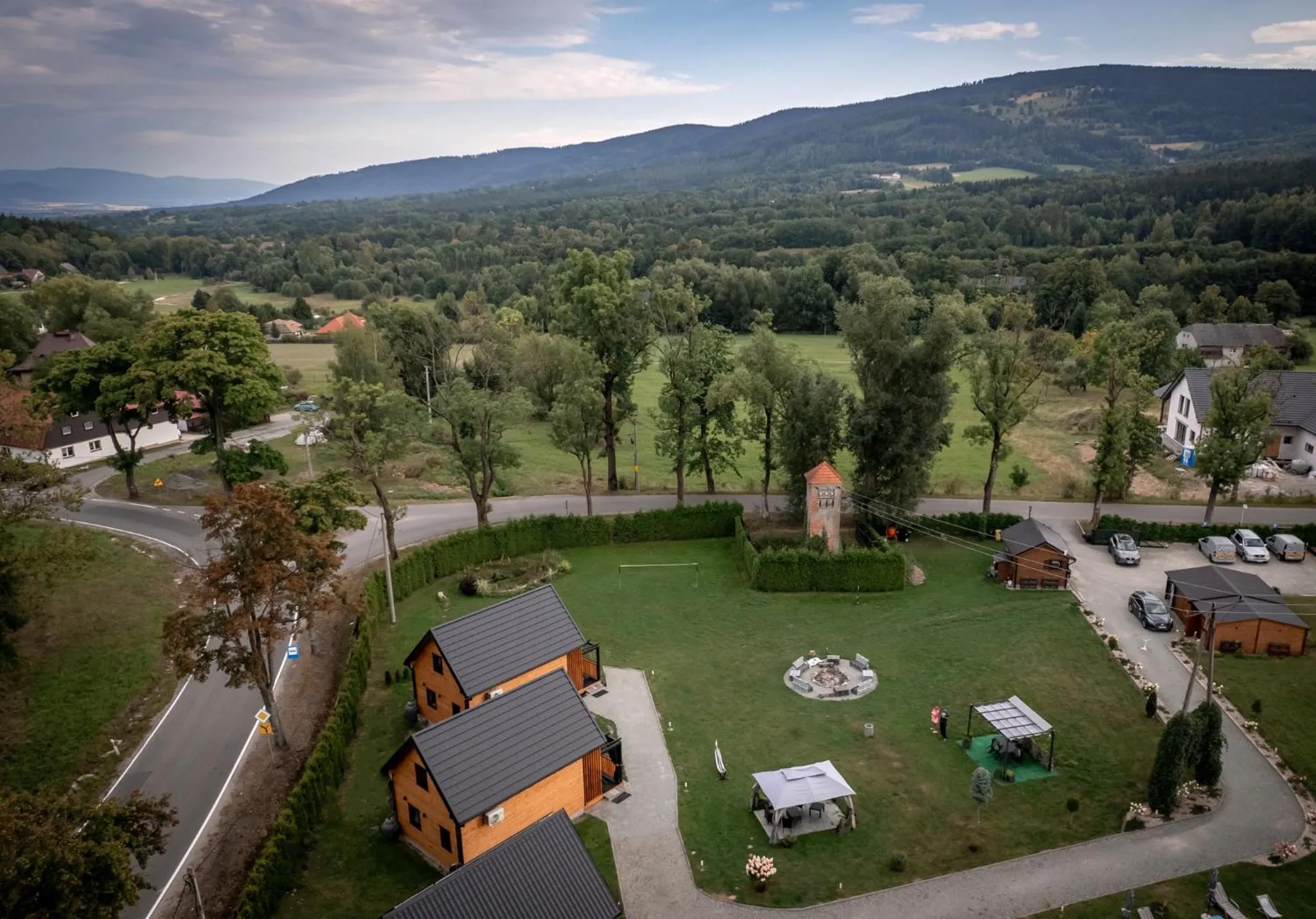 Property building in Osada Widok na Góry - Dwa domki z Jacuzzi na wyłączność
