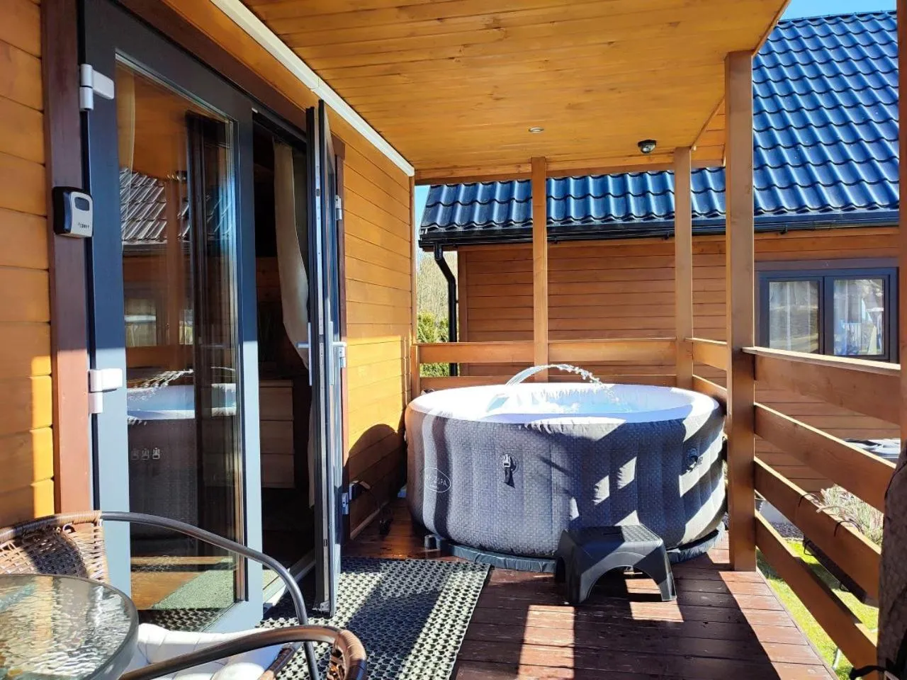 Hot Tub in Osada Widok na Góry - Dwa domki z Jacuzzi na wyłączność