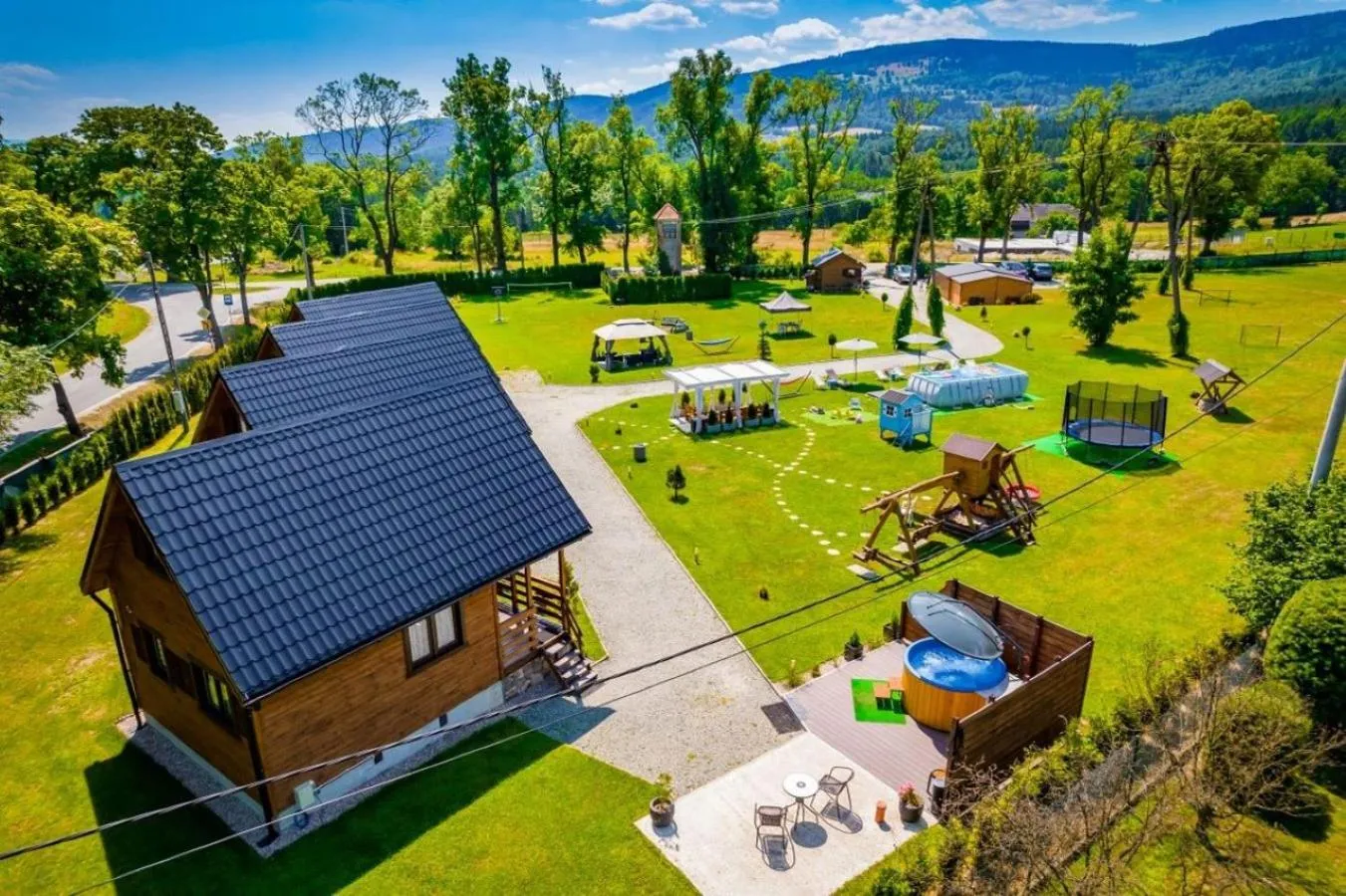 Property building in Osada Widok na Góry - Dwa domki z Jacuzzi na wyłączność