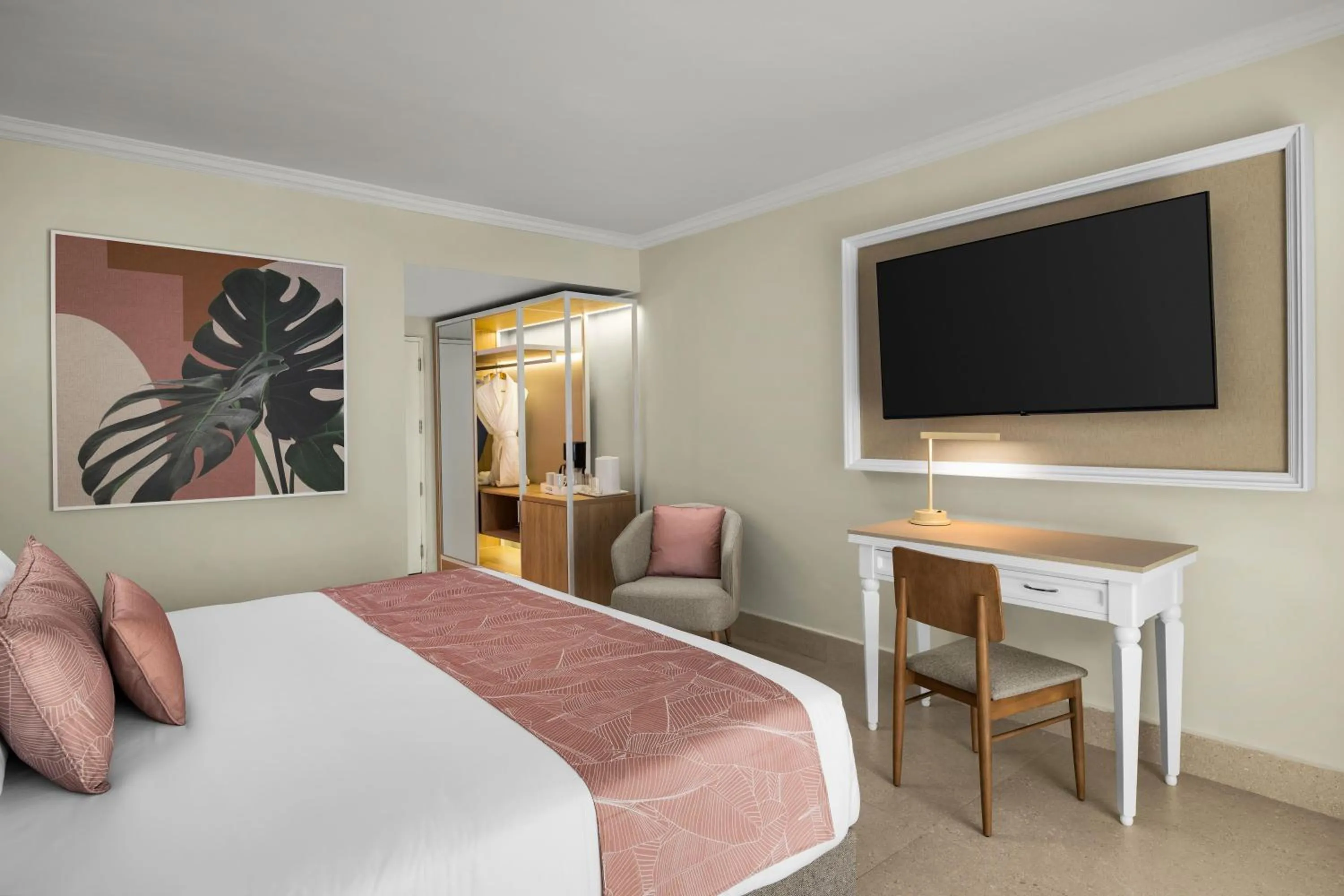 Photo of the whole room, Bed in Wyndham Alltra Punta Cana All Inclusive Resort