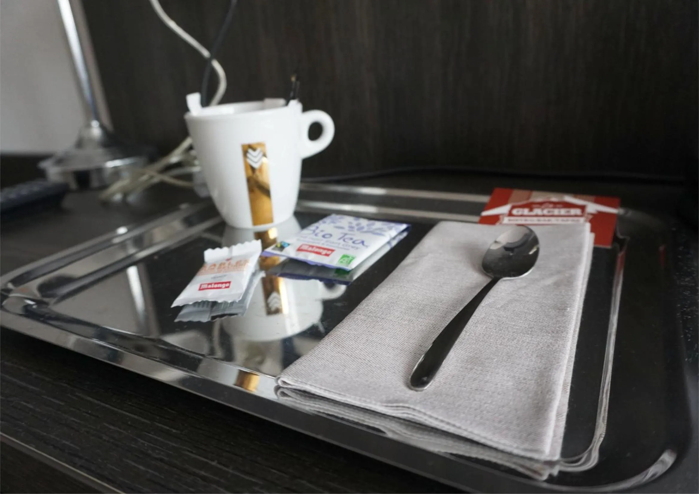 Coffee/tea facilities in Hôtel Le Glacier
