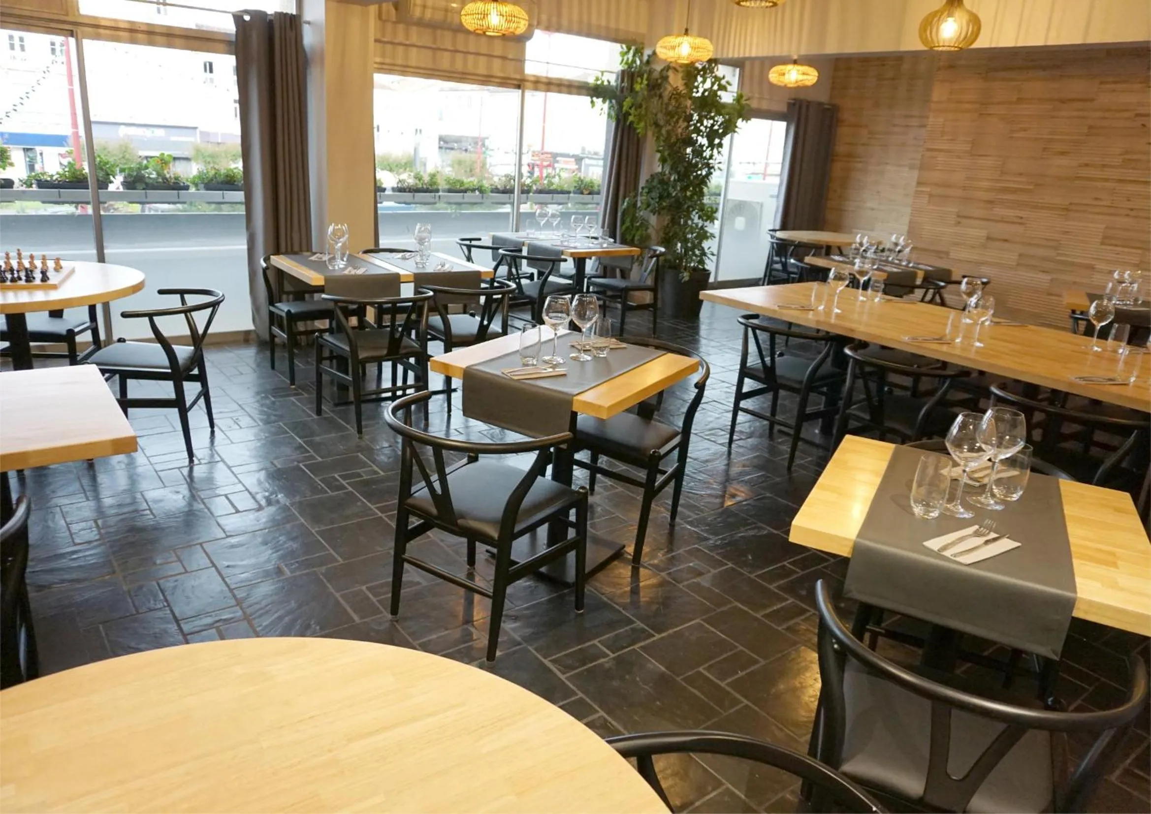 Restaurant/places to eat in Hôtel Le Glacier