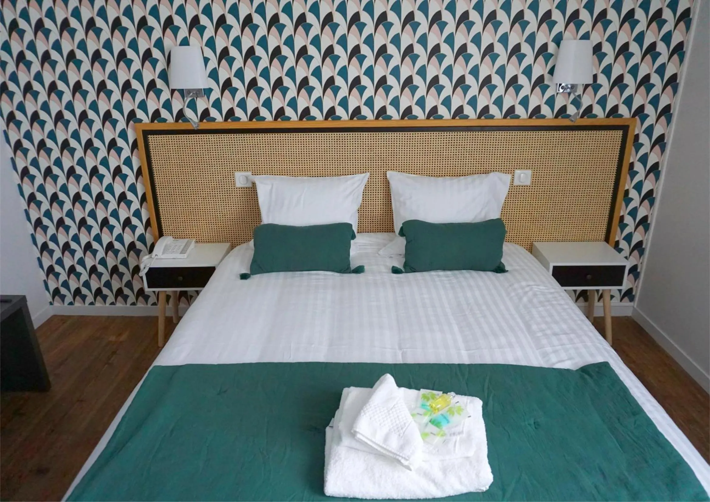 Bed in Hôtel Le Glacier