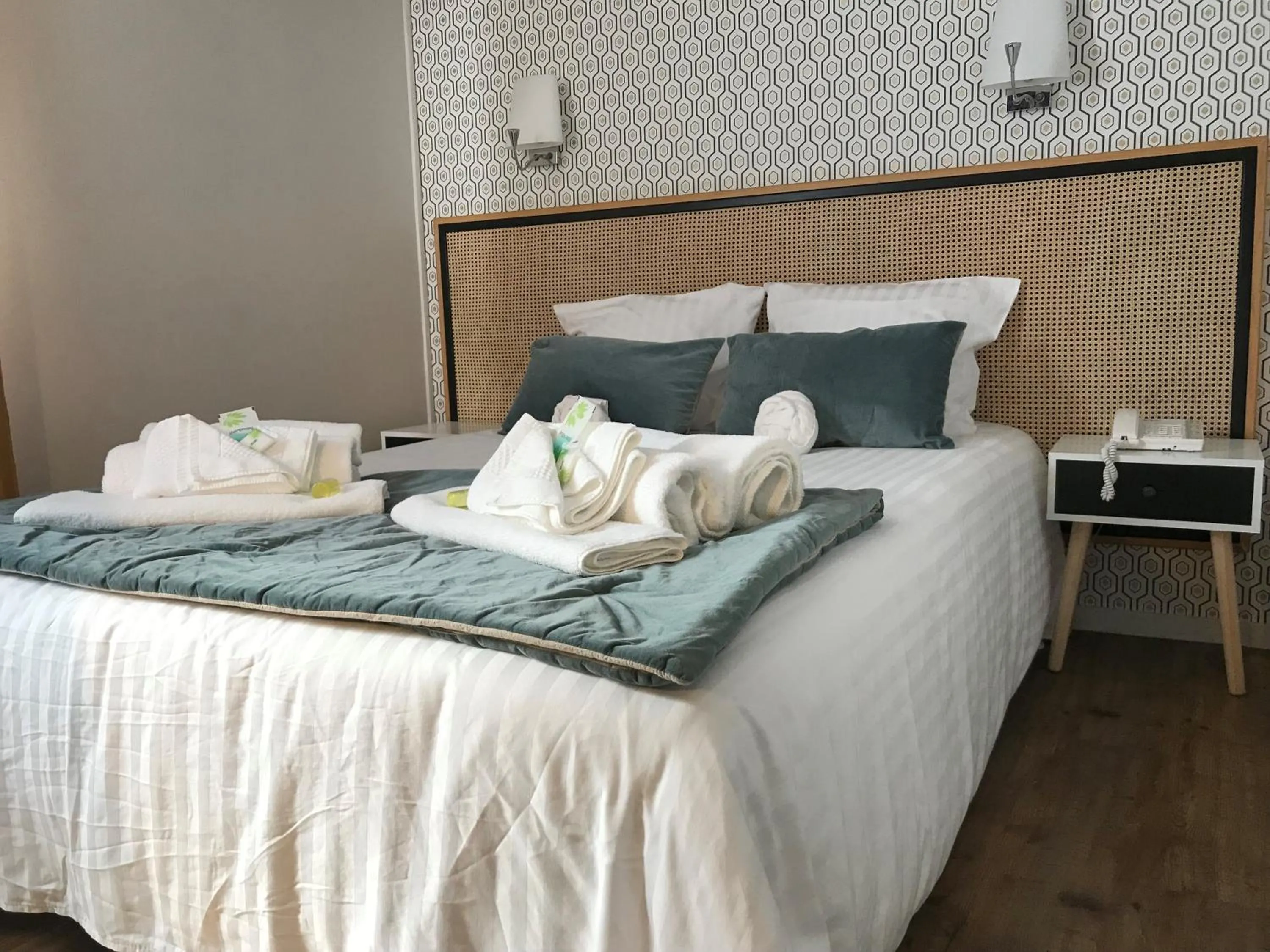 Bed in Hôtel Le Glacier