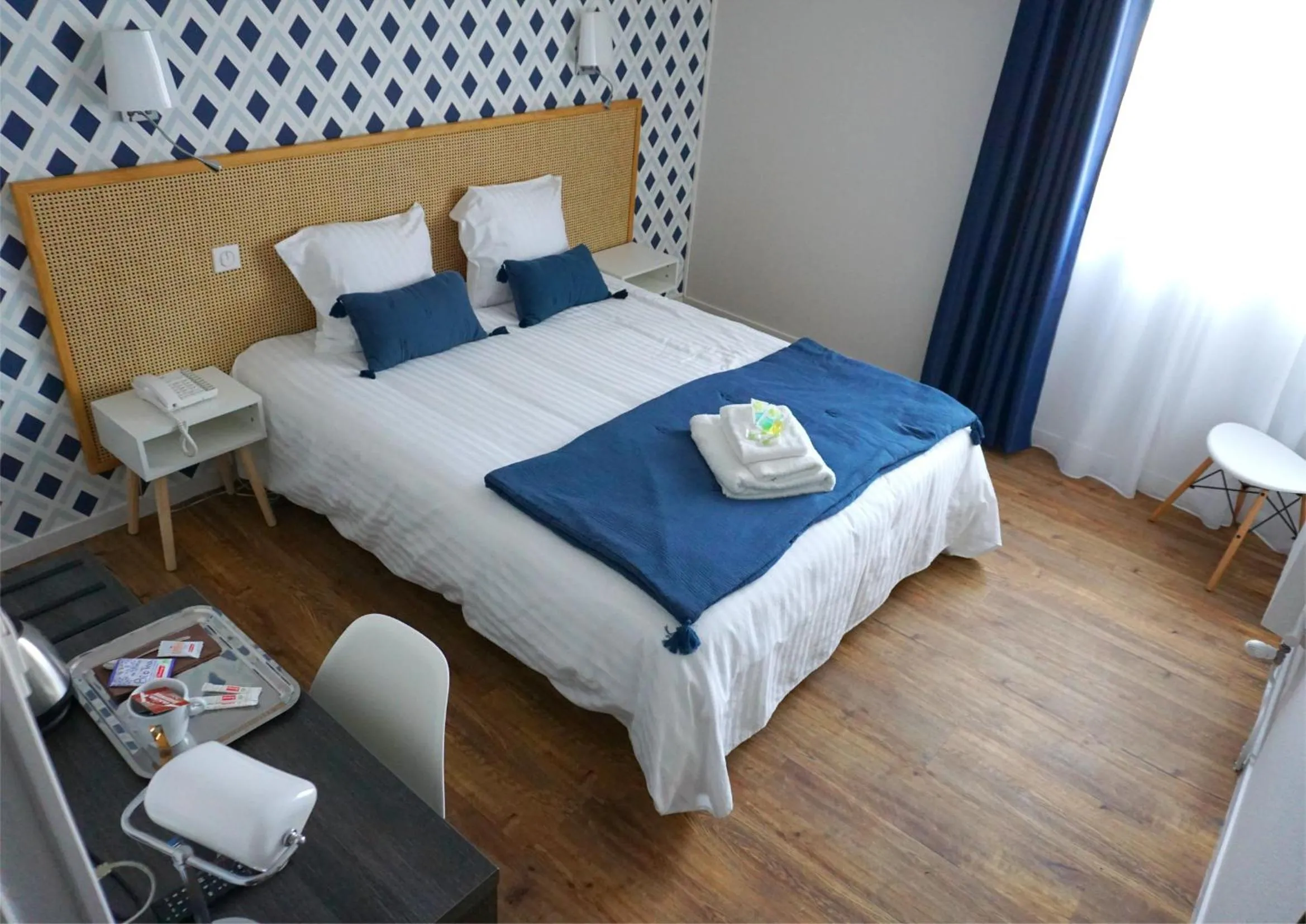 Bed in Hôtel Le Glacier