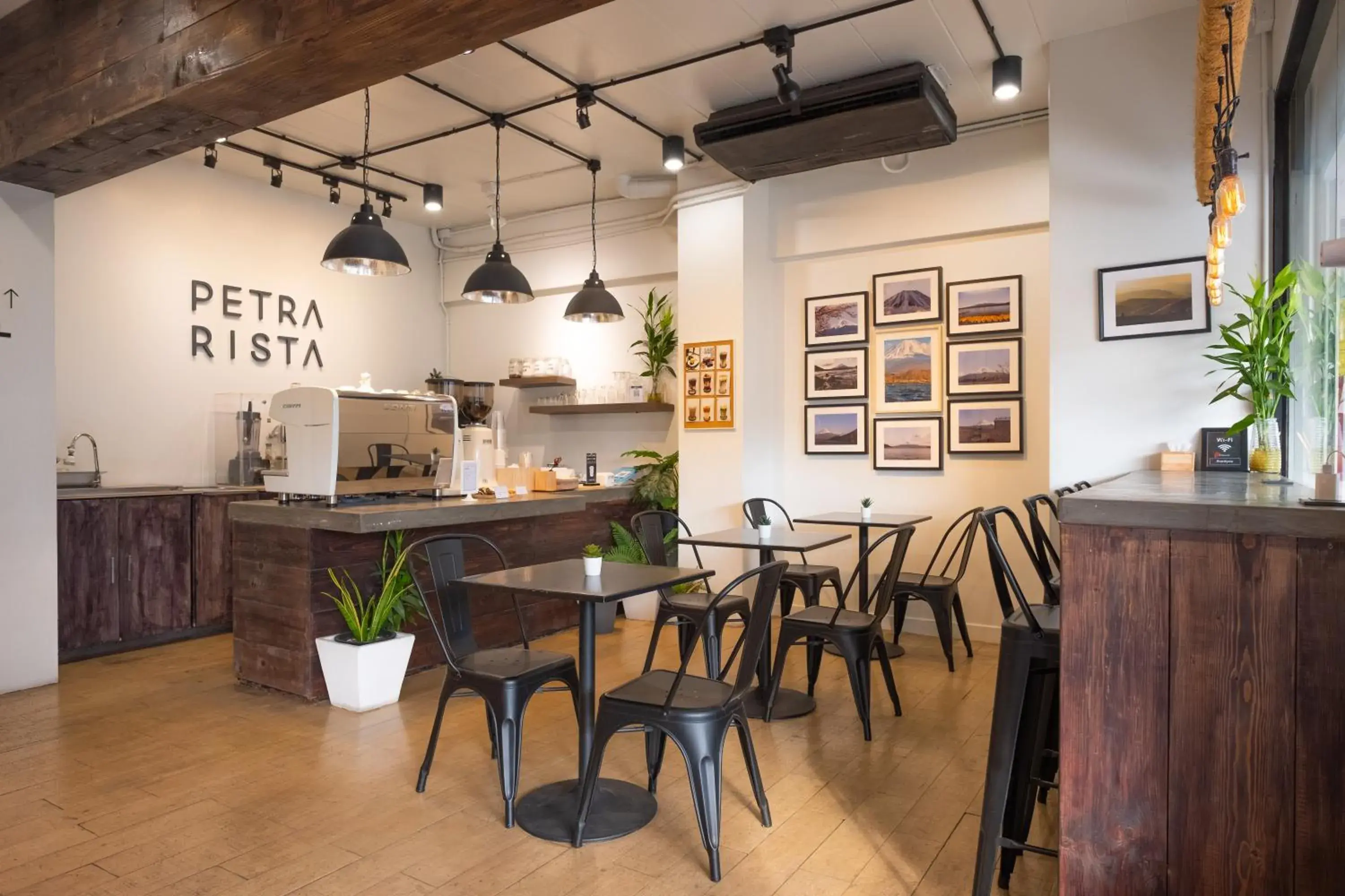 Restaurant/places to eat in Petra Poshtel Donmuang Restaurant/places to eat in Petra Poshtel Donmuang