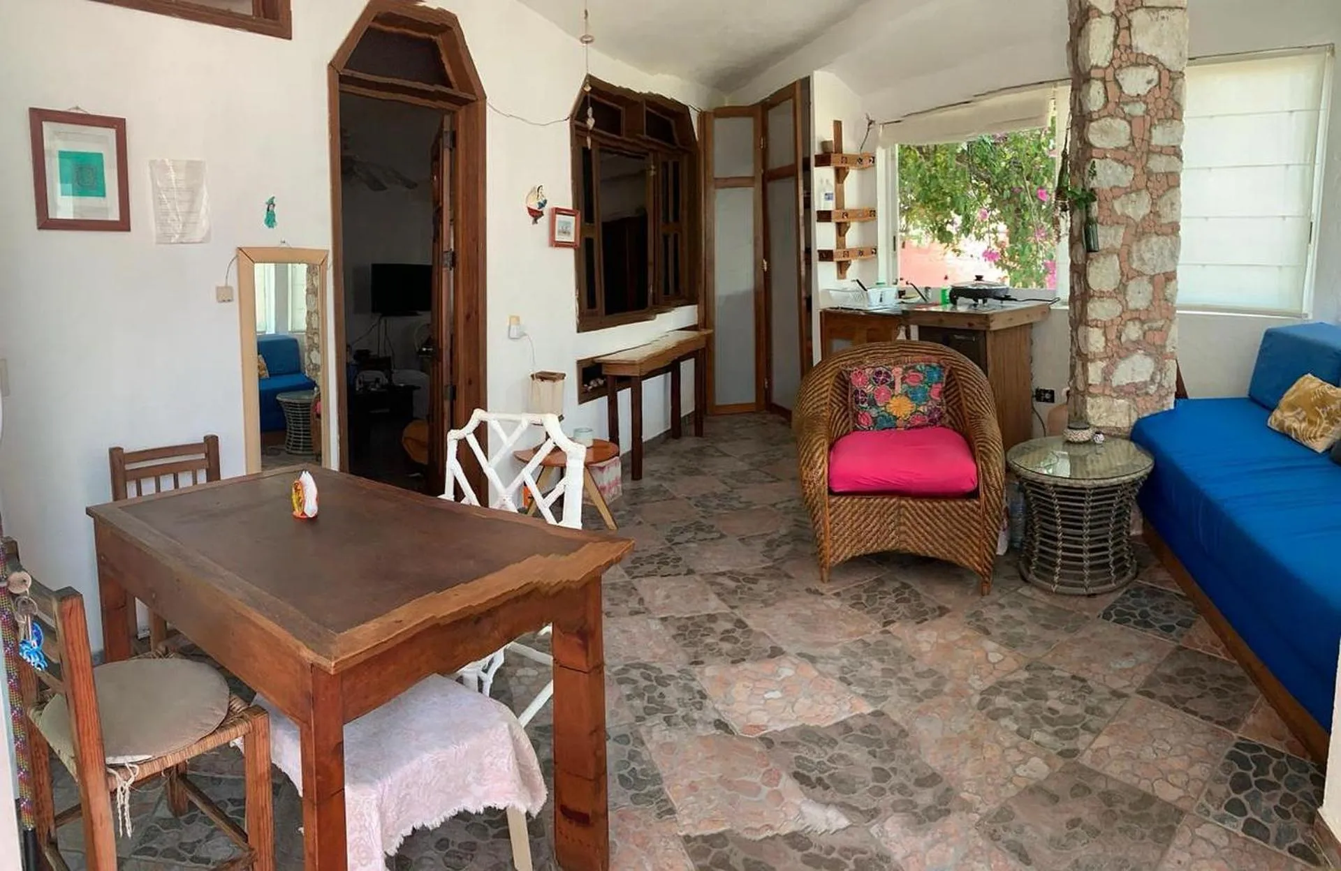 Dining area in Hotel Gilda