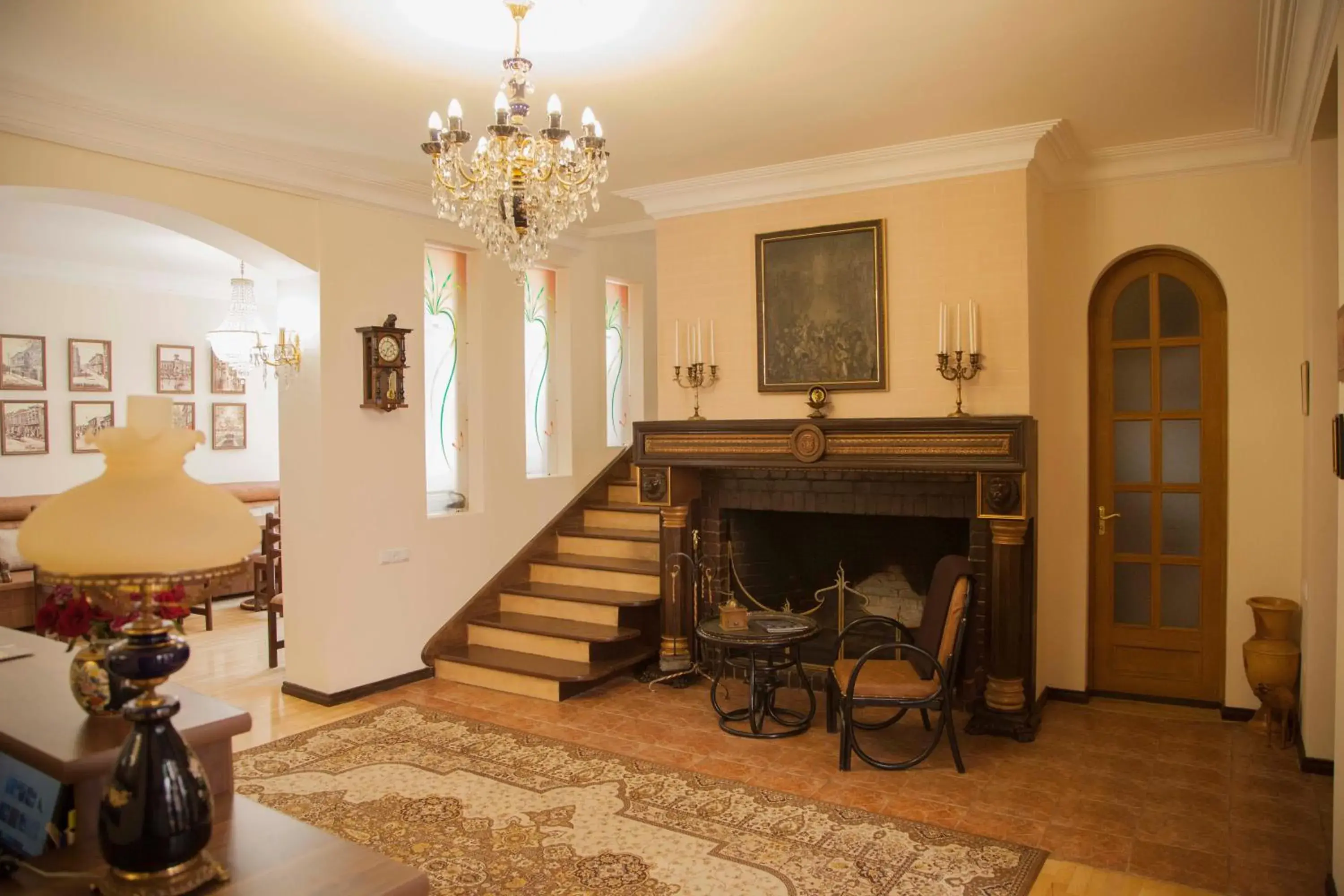 Facade/entrance in Hin Yerevantsi Hotel Facade/entrance in Hin Yerevantsi Hotel