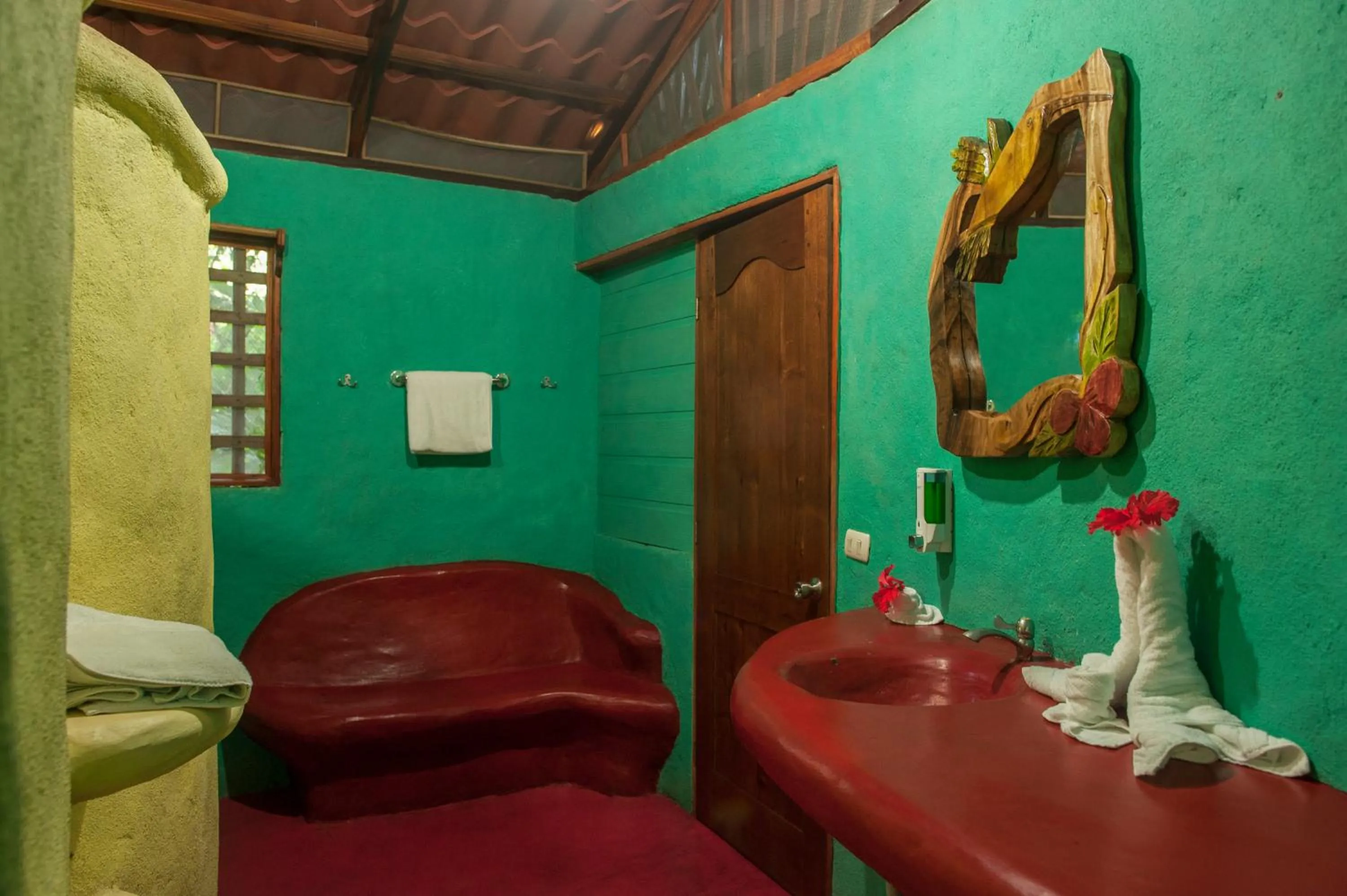 Bathroom in Tierra de Sueños Lodge & Wellness Center