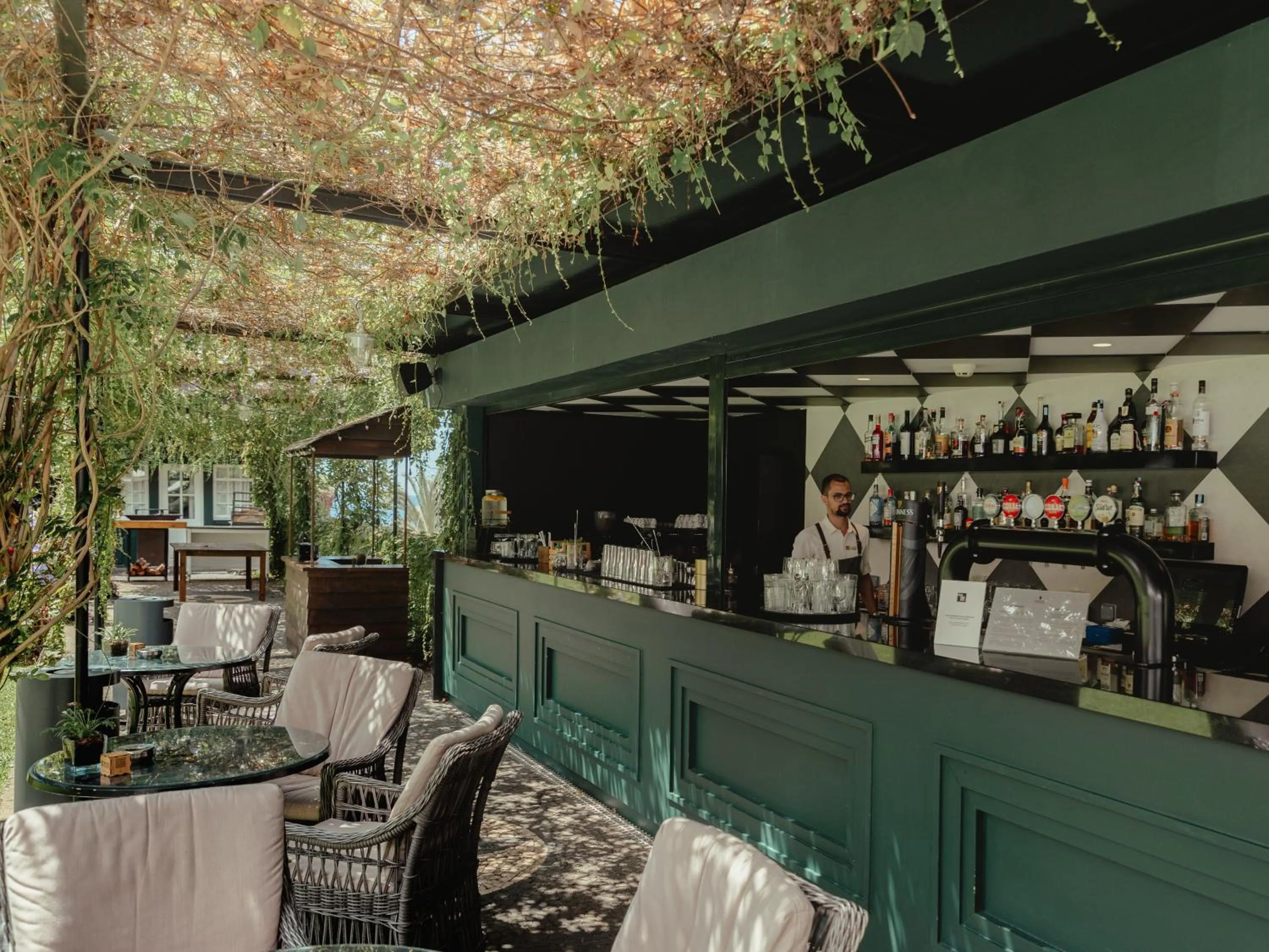 Restaurant/places to eat in Savoy Palace - The Leading Hotels of the World - Savoy Signature