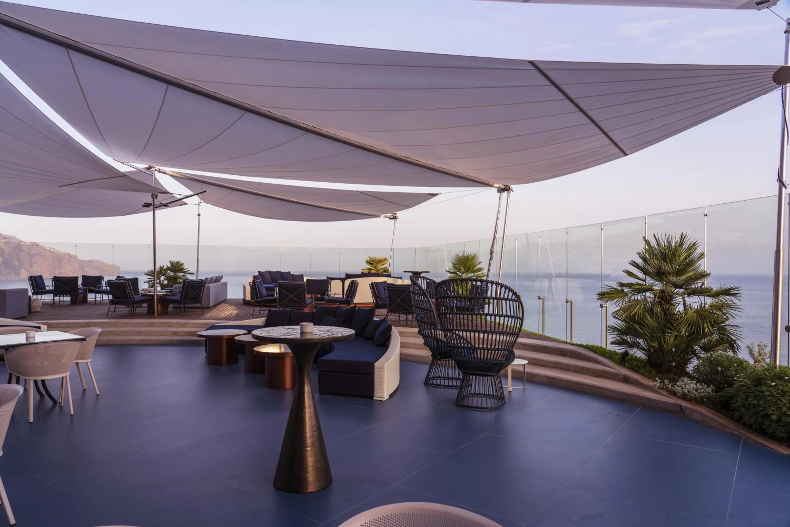 Restaurant/places to eat in Savoy Palace - The Leading Hotels of the World - Savoy Signature