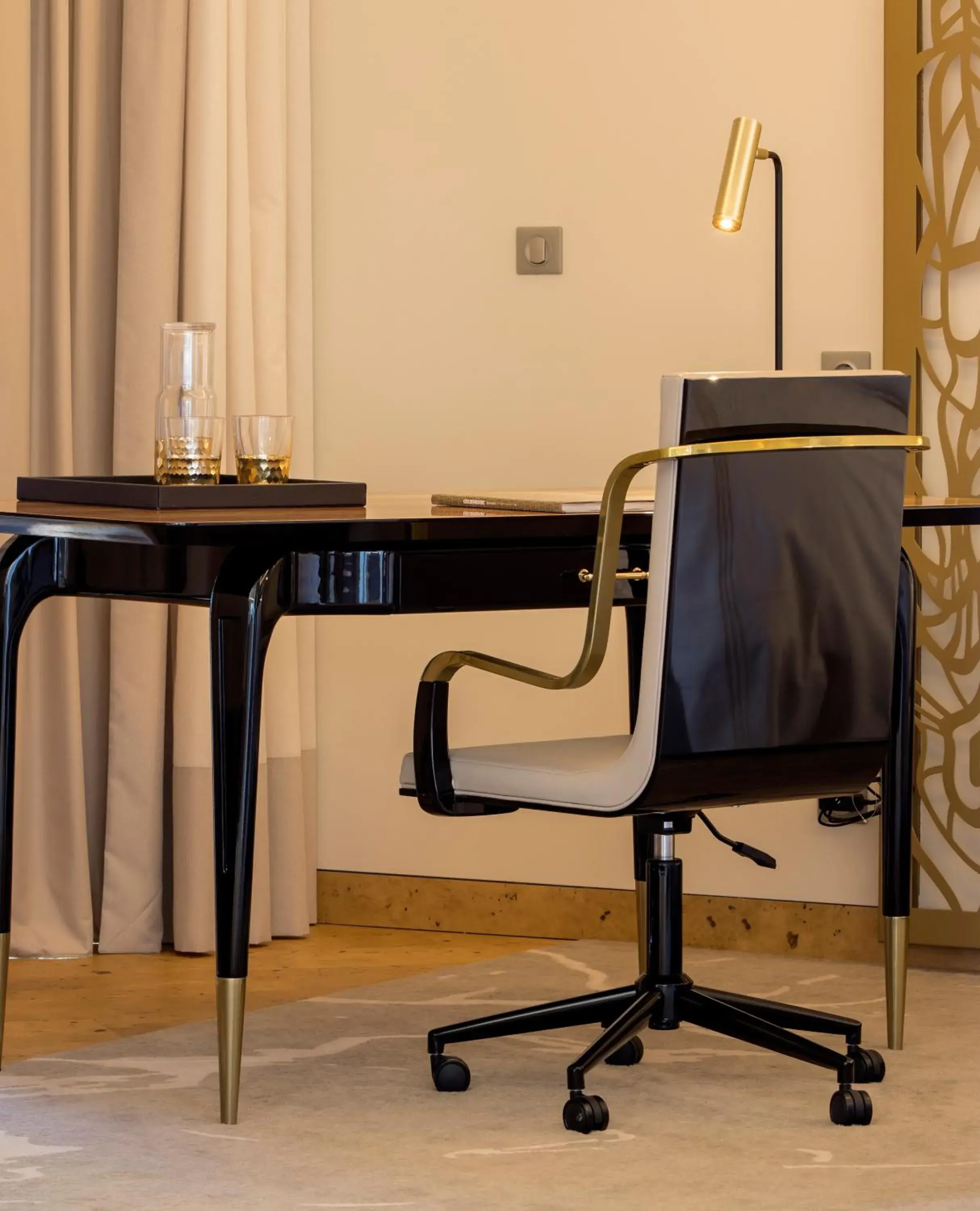 Ocean Room in Savoy Palace - The Leading Hotels of the World - Savoy Signature Ocean Room in Savoy Palace - The Leading Hotels of the World - Savoy Signature