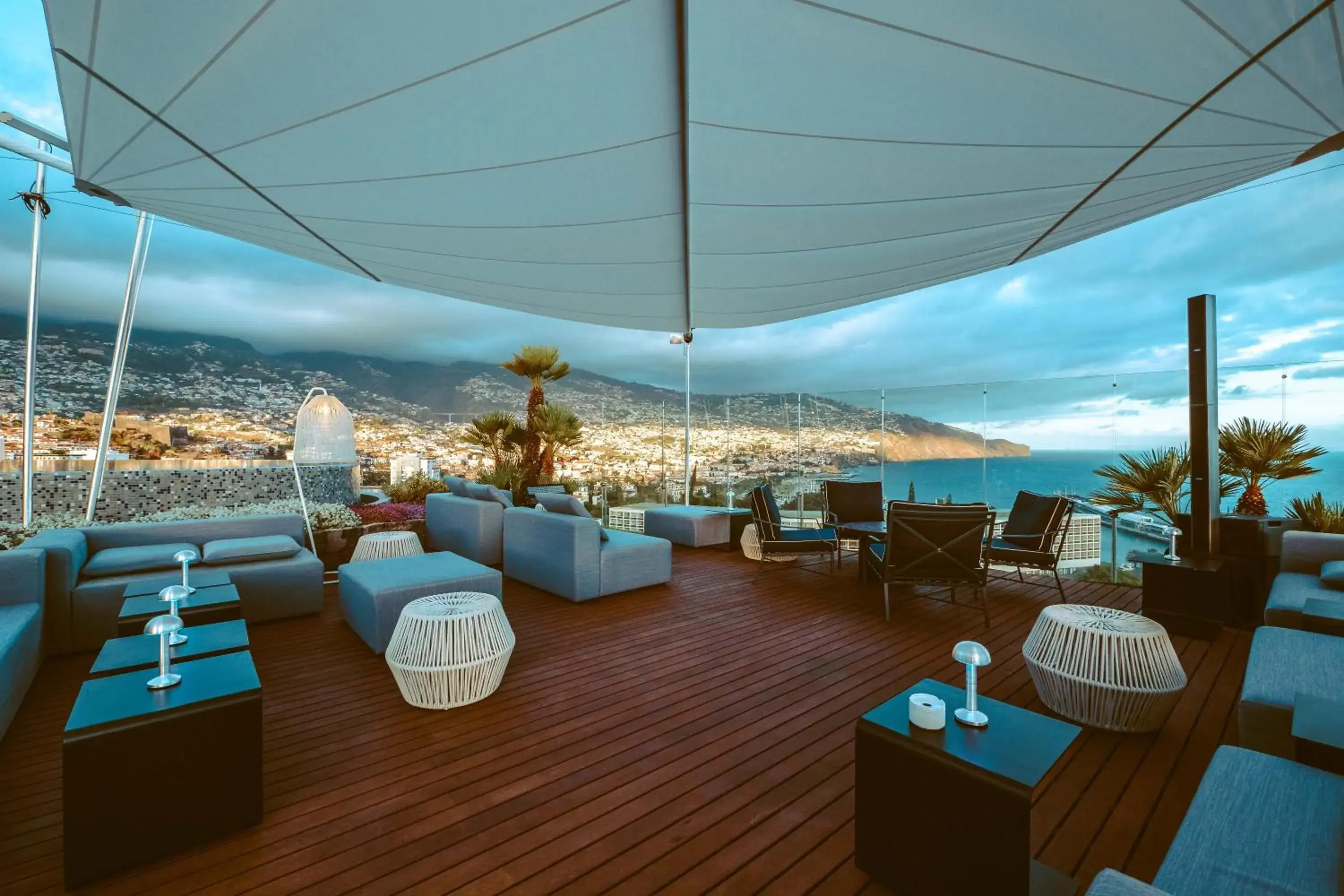 Restaurant/places to eat in Savoy Palace - The Leading Hotels of the World - Savoy Signature Restaurant/places to eat in Savoy Palace - The Leading Hotels of the World - Savoy Signature