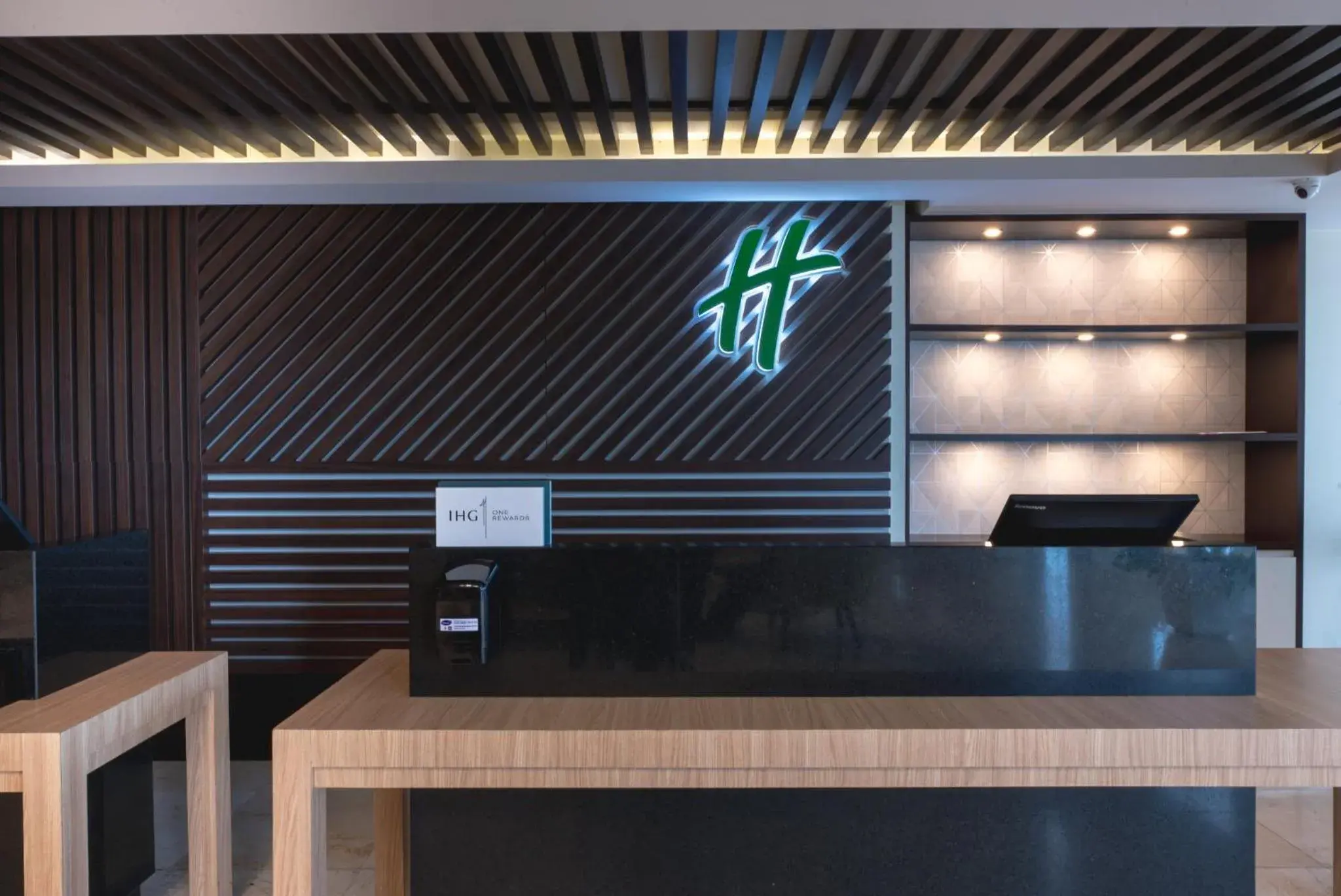 Property building in Holiday Inn - Villahermosa Aeropuerto by IHG Property building in Holiday Inn - Villahermosa Aeropuerto by IHG