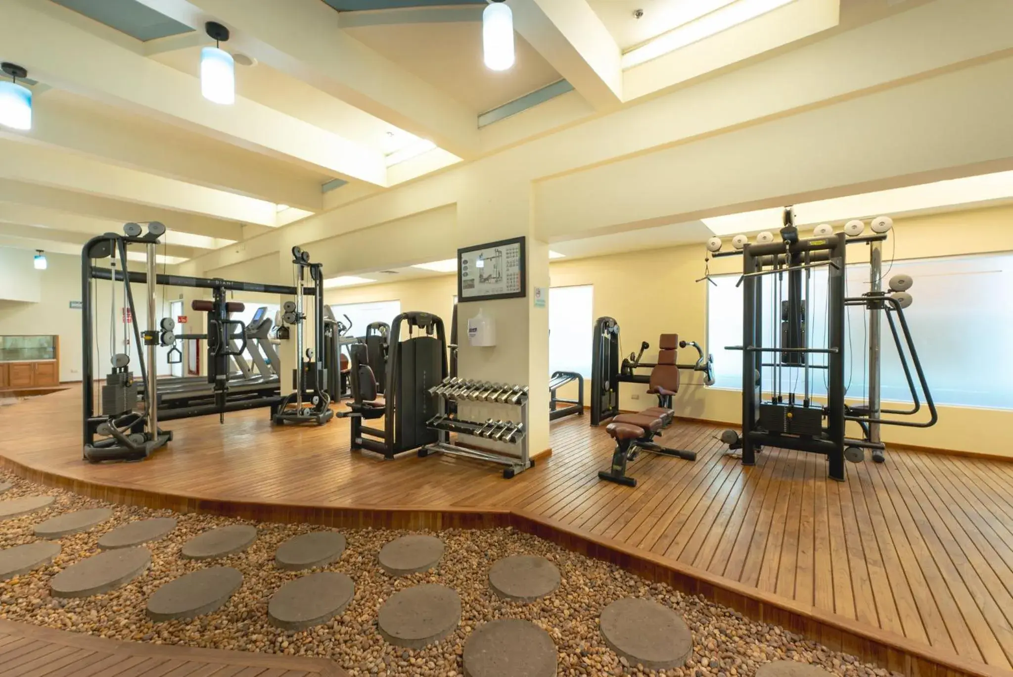 Fitness centre/facilities in Holiday Inn - Villahermosa Aeropuerto by IHG Fitness centre/facilities in Holiday Inn - Villahermosa Aeropuerto by IHG