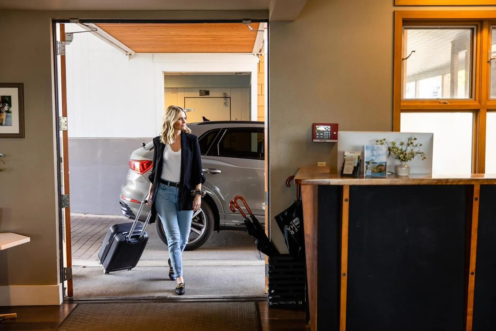 Lobby or reception in Friday Harbor House