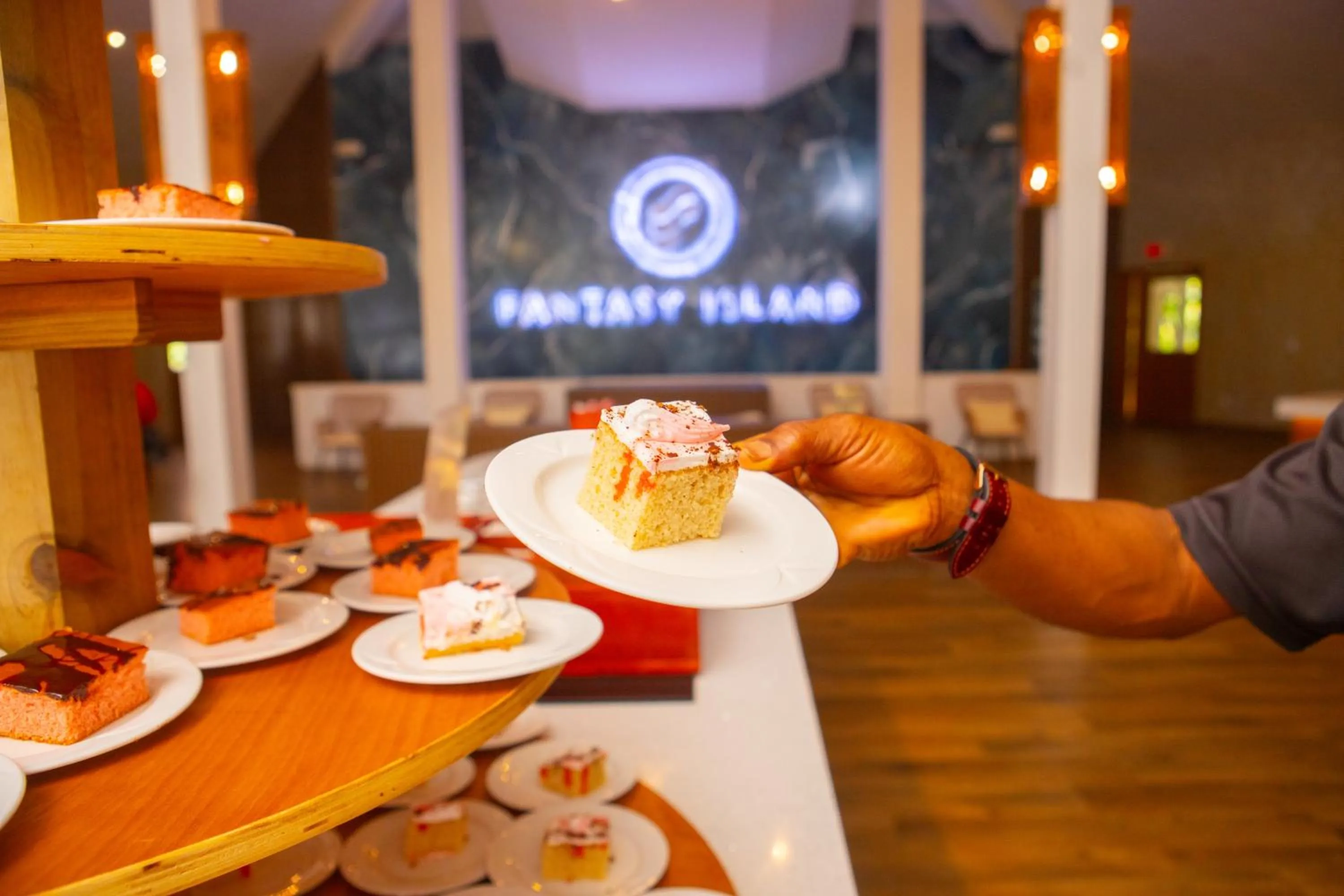 Restaurant/places to eat in Fantasy Island Beach Resort and Marina - All Inclusive