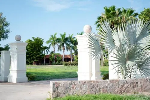 Hotel Hacienda Cazadores