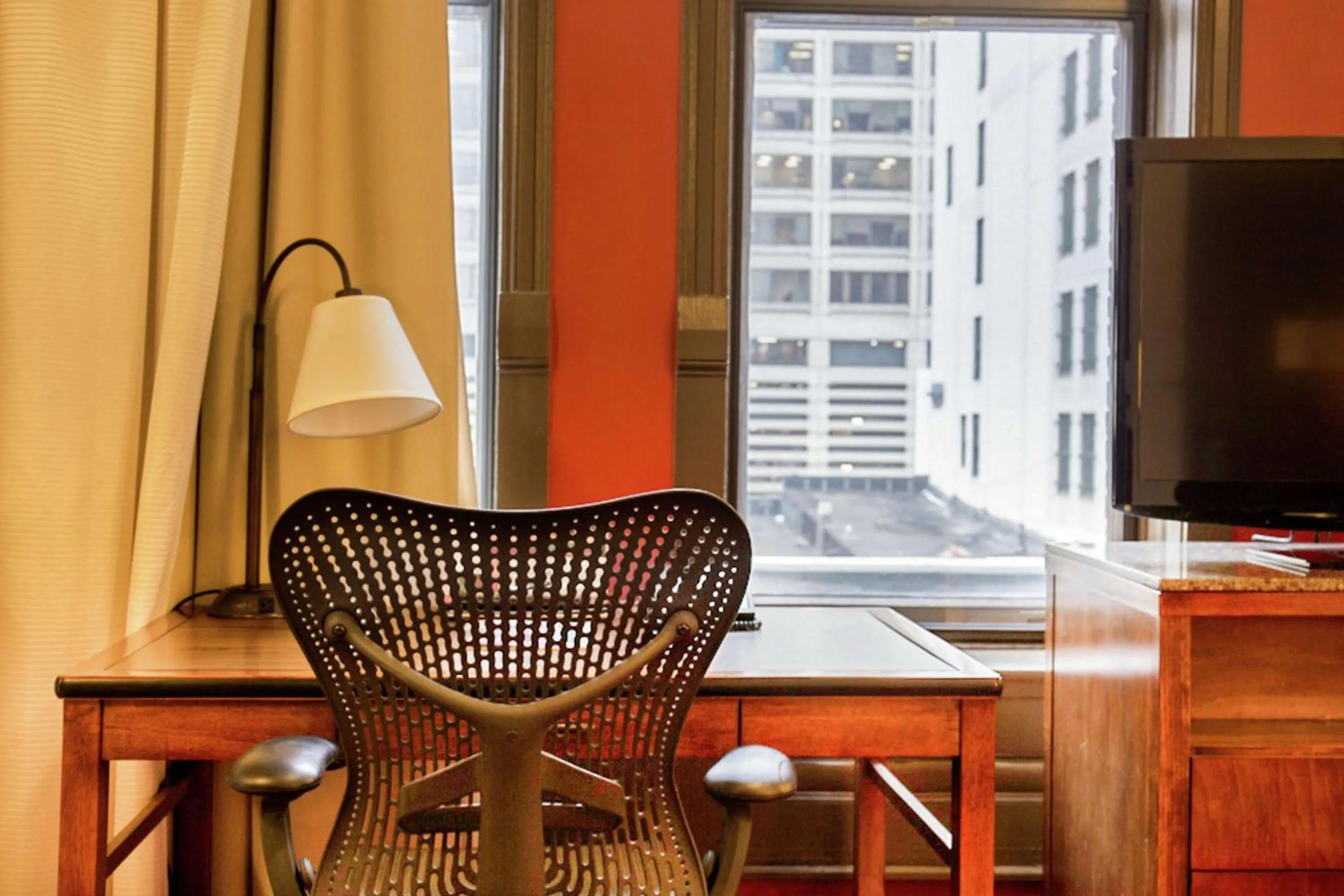 Bedroom in Hilton Garden Inn Milwaukee Downtown