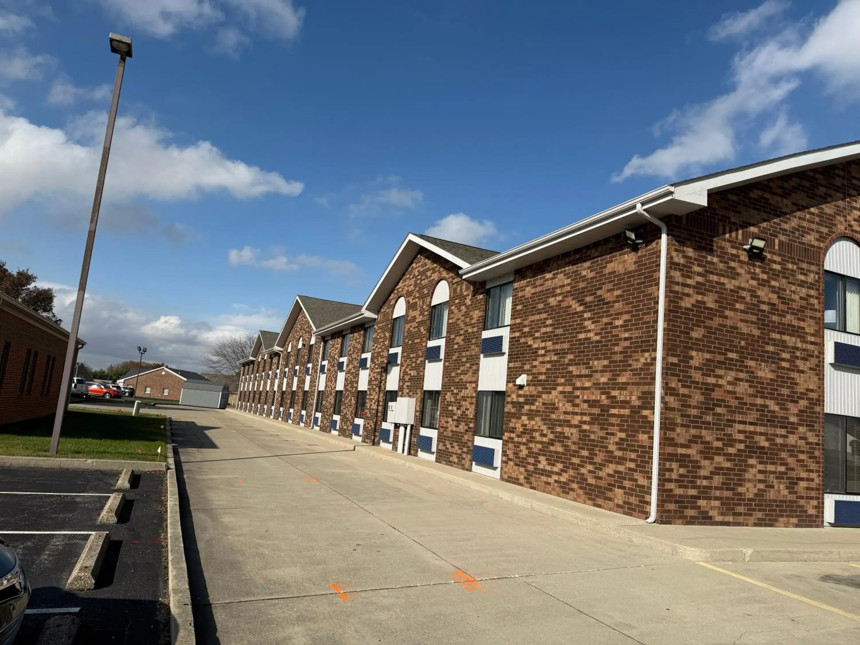 Property building in Days Inn by Wyndham Muncie -Ball State University Property building in Days Inn by Wyndham Muncie -Ball State University