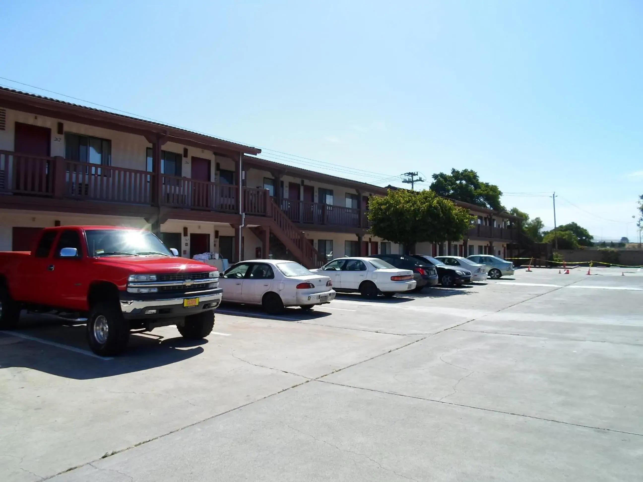 Facade/entrance in EZ 8 Motel Newark Facade/entrance in EZ 8 Motel Newark