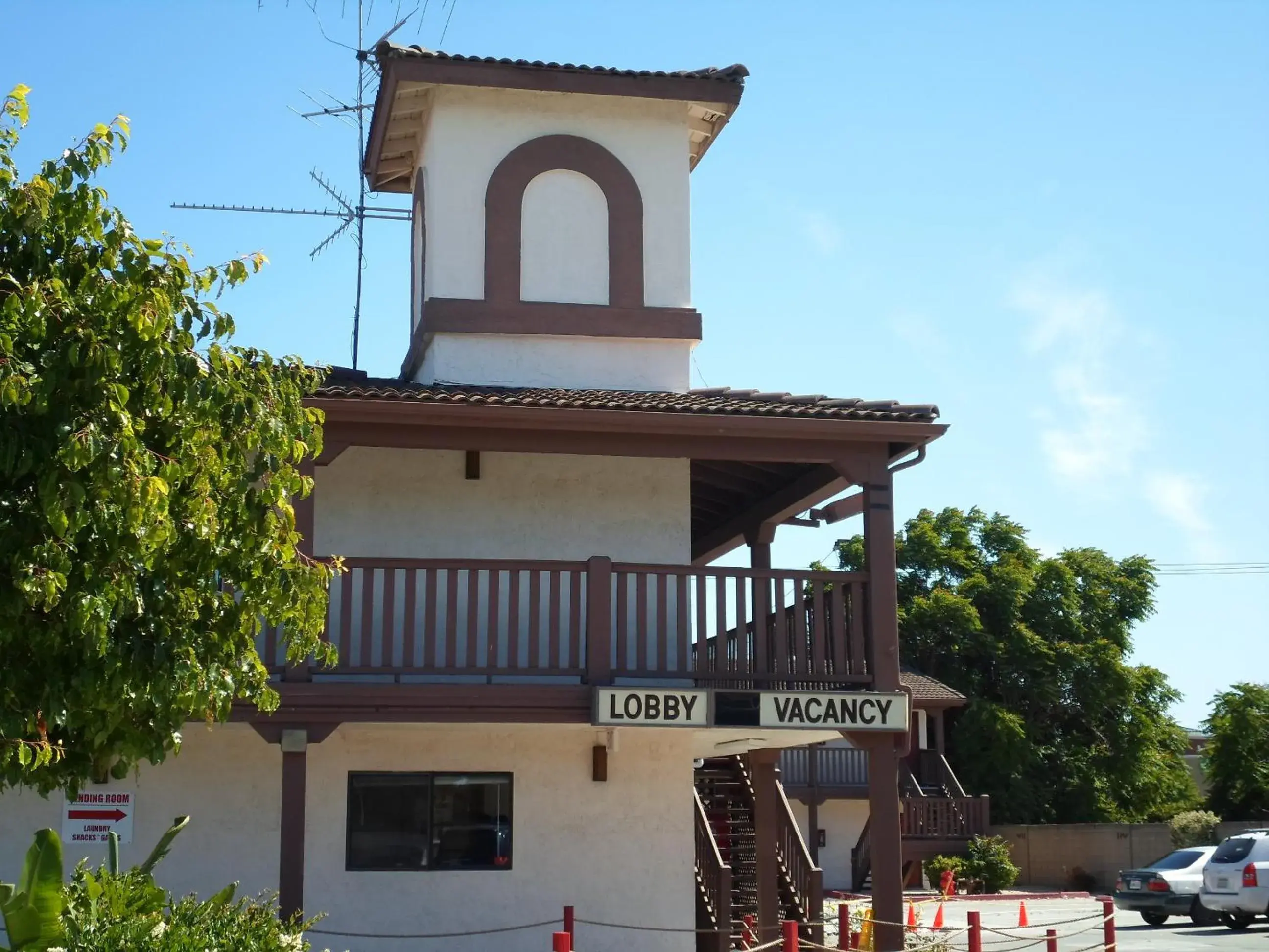 Facade/entrance in EZ 8 Motel Newark Facade/entrance in EZ 8 Motel Newark