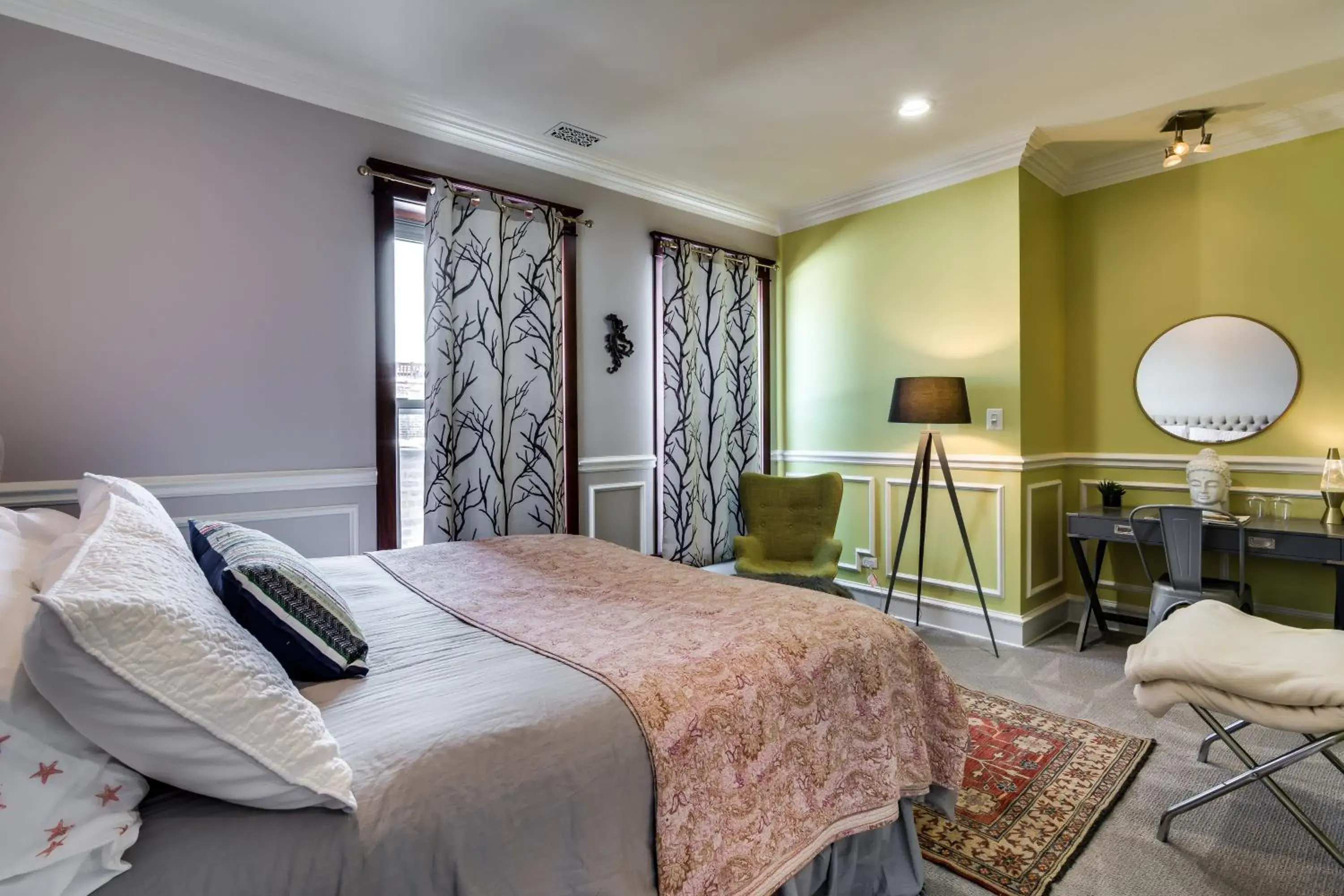 Double Room in The Golden Arm Double Room in The Golden Arm