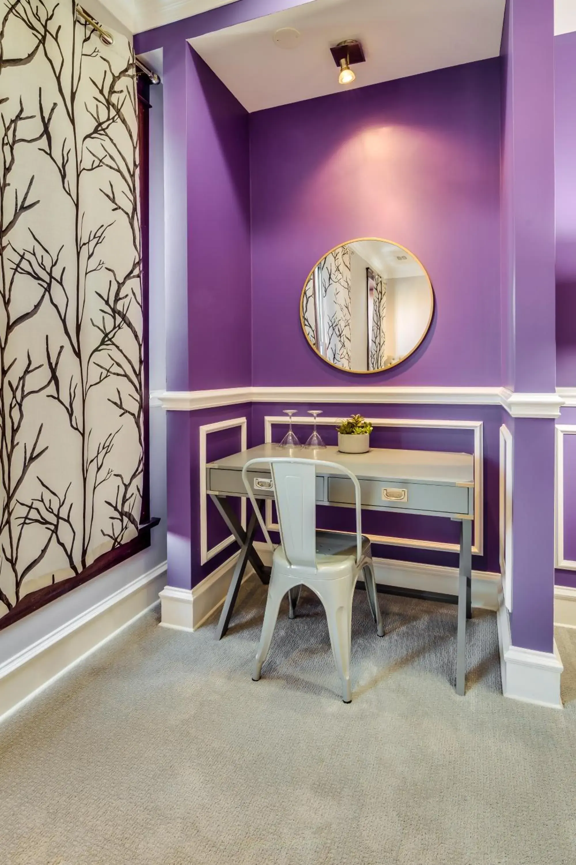 Superior King Room in The Golden Arm Superior King Room in The Golden Arm