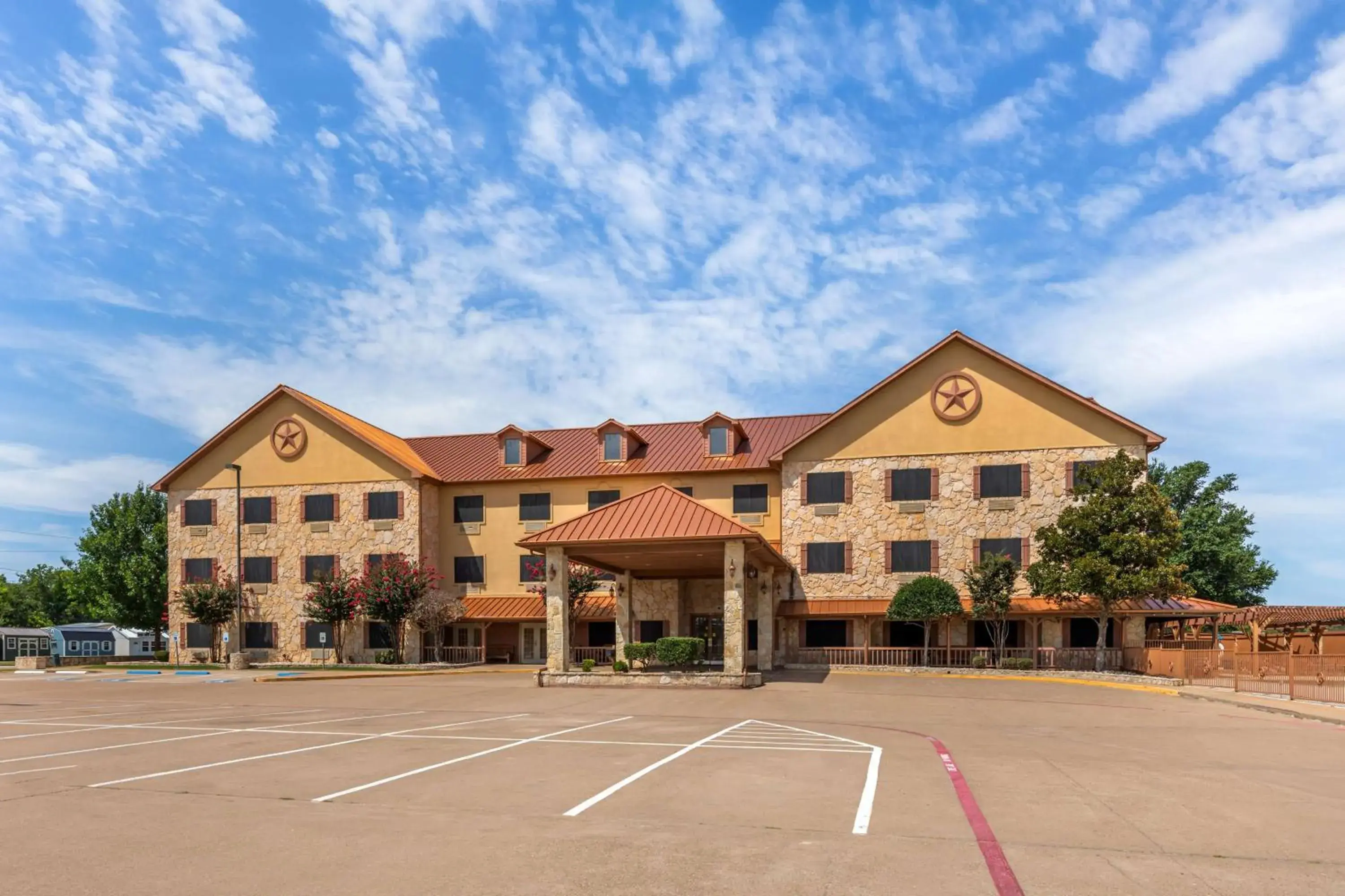 Property building in Best Western Dinosaur Valley Inn & Suites Property building in Best Western Dinosaur Valley Inn & Suites