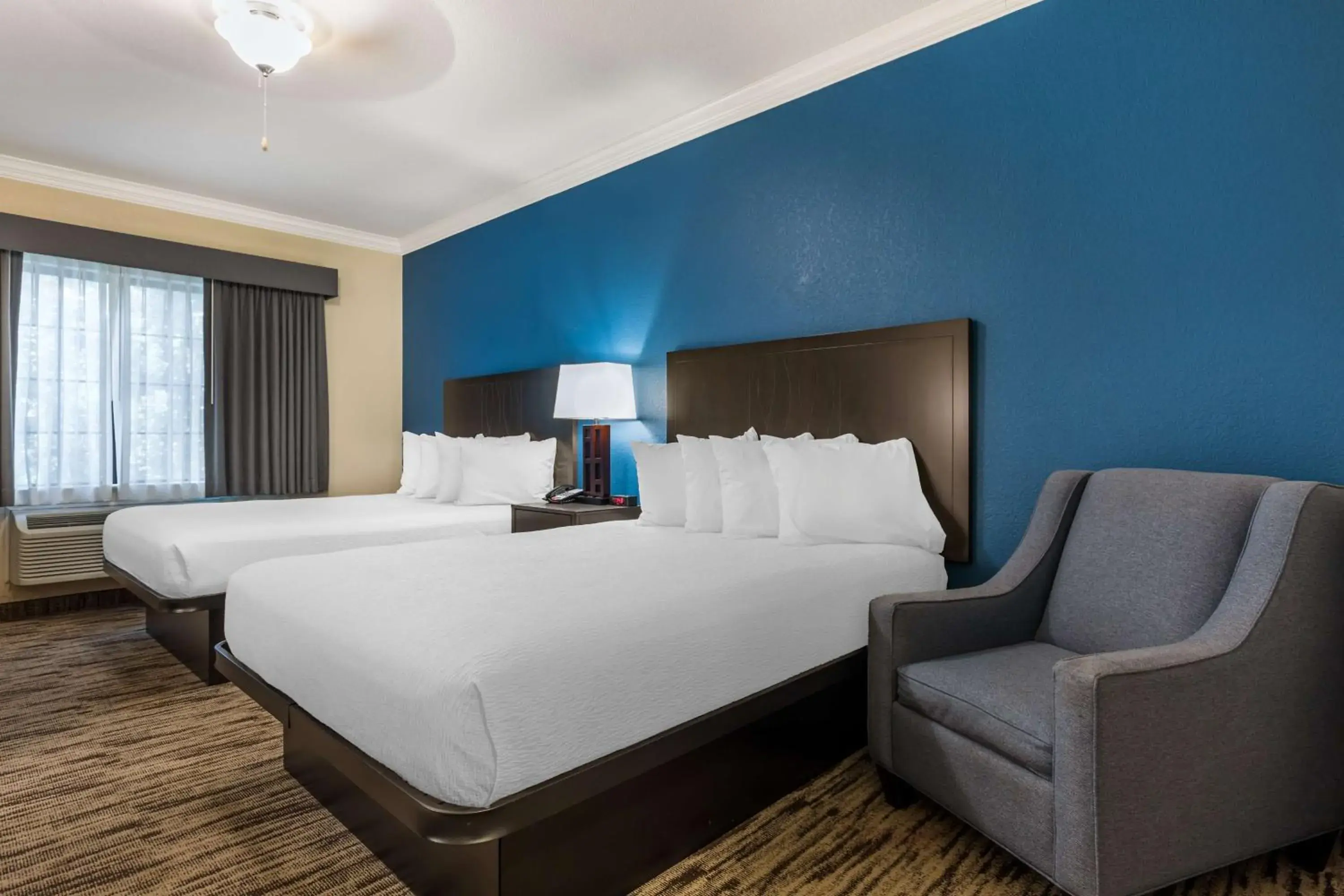 Bedroom, Bed in Best Western Dinosaur Valley Inn & Suites Bedroom, Bed in Best Western Dinosaur Valley Inn & Suites