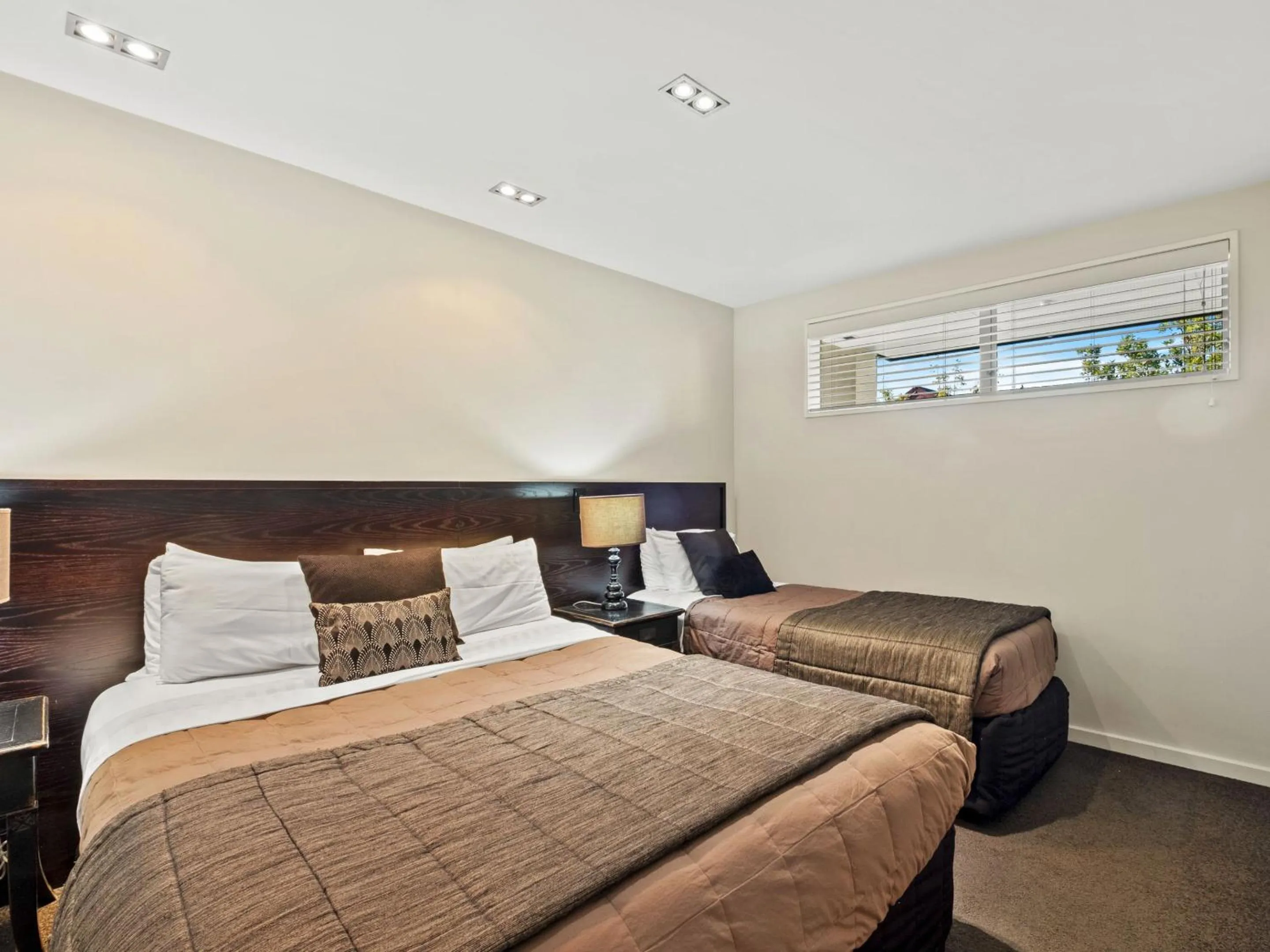 Bed in Clear Ridge Apartments