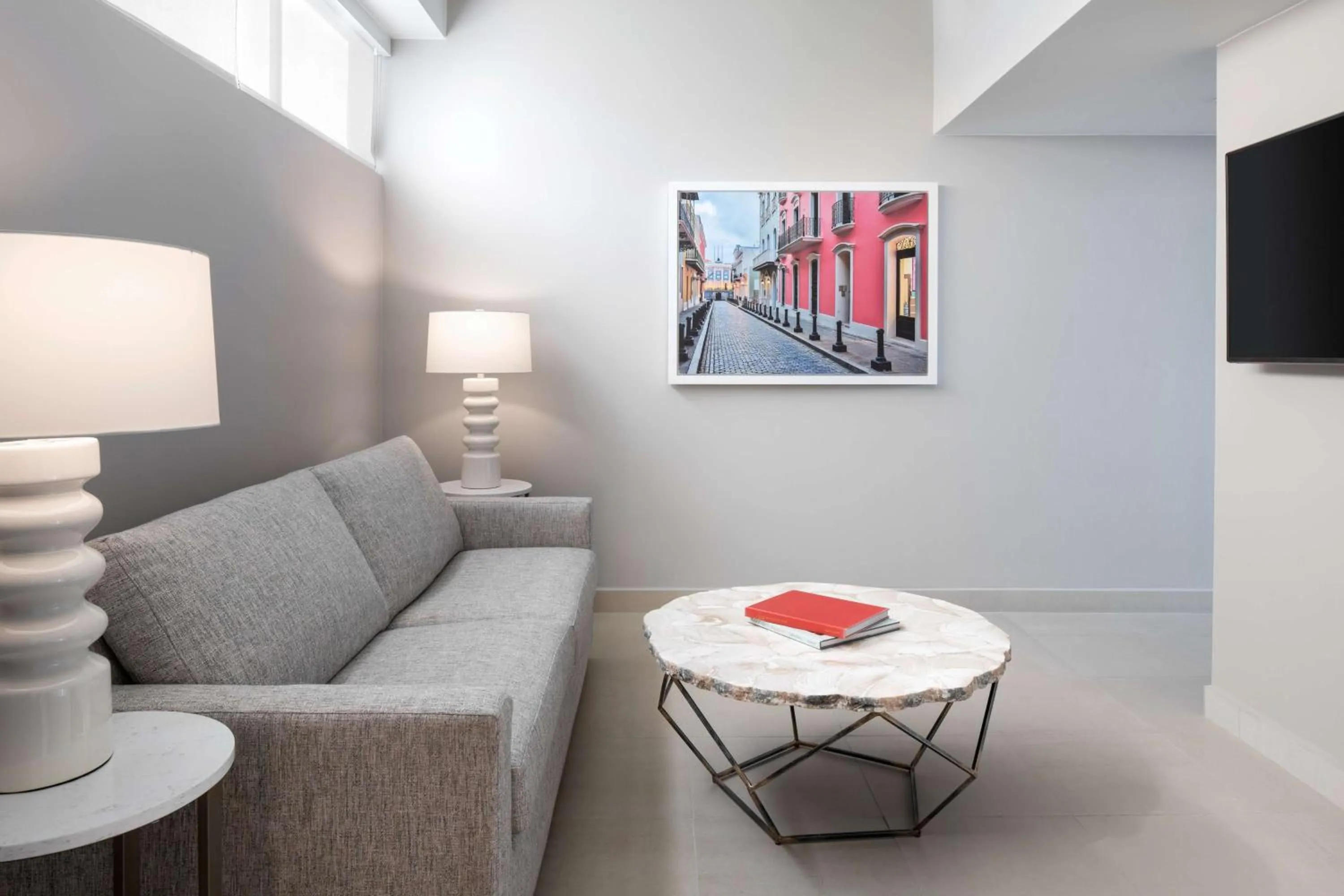 Living room in Caribe Hilton