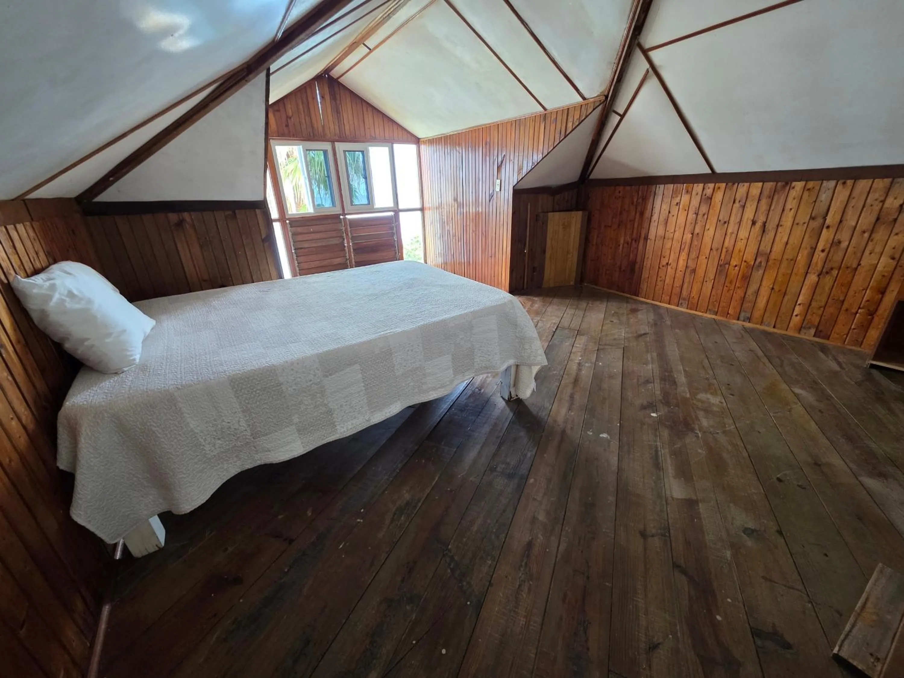 Bed in Home Sweet Home Resort