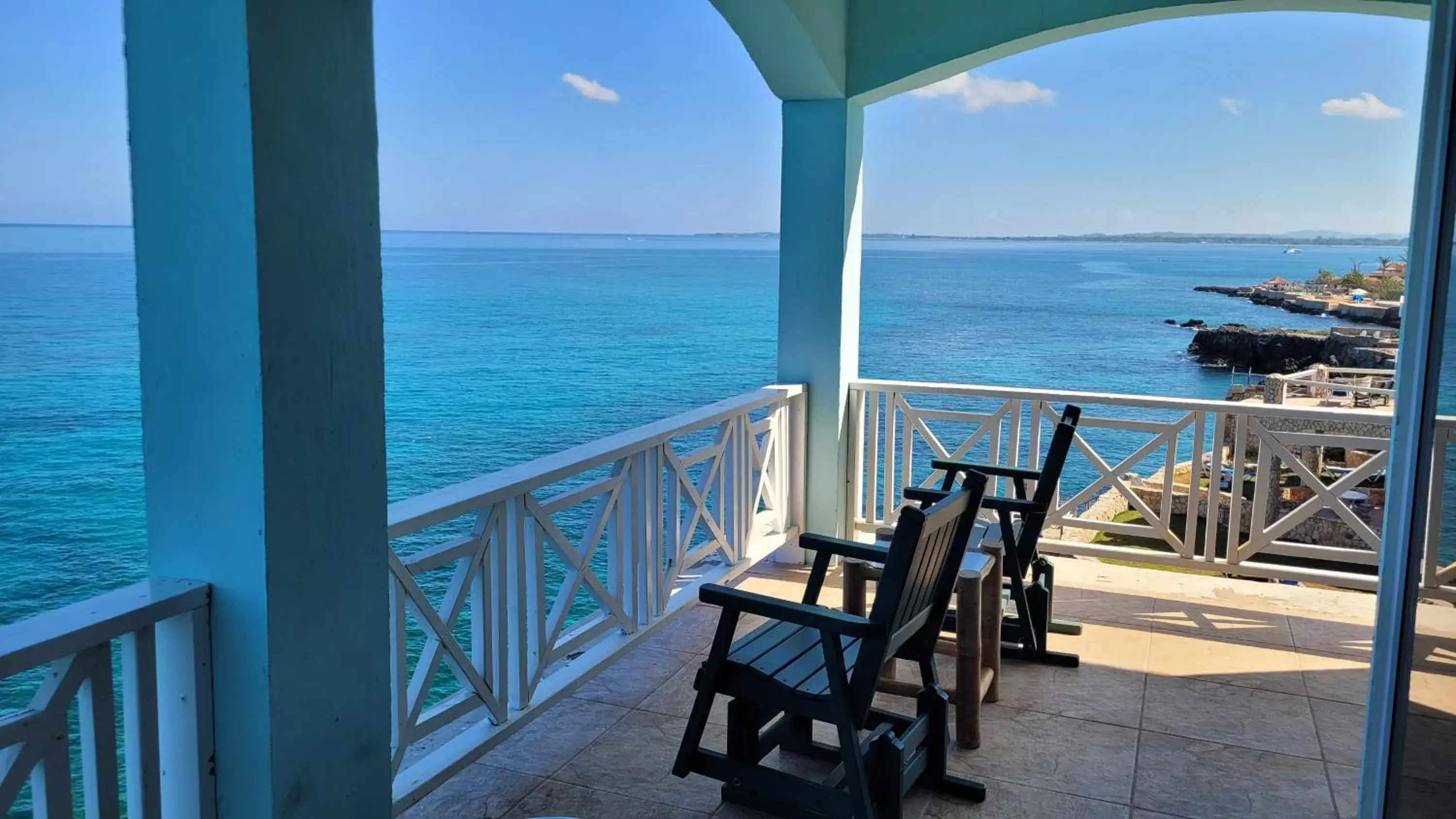 Deluxe King Suite in Home Sweet Home Resort Deluxe King Suite in Home Sweet Home Resort