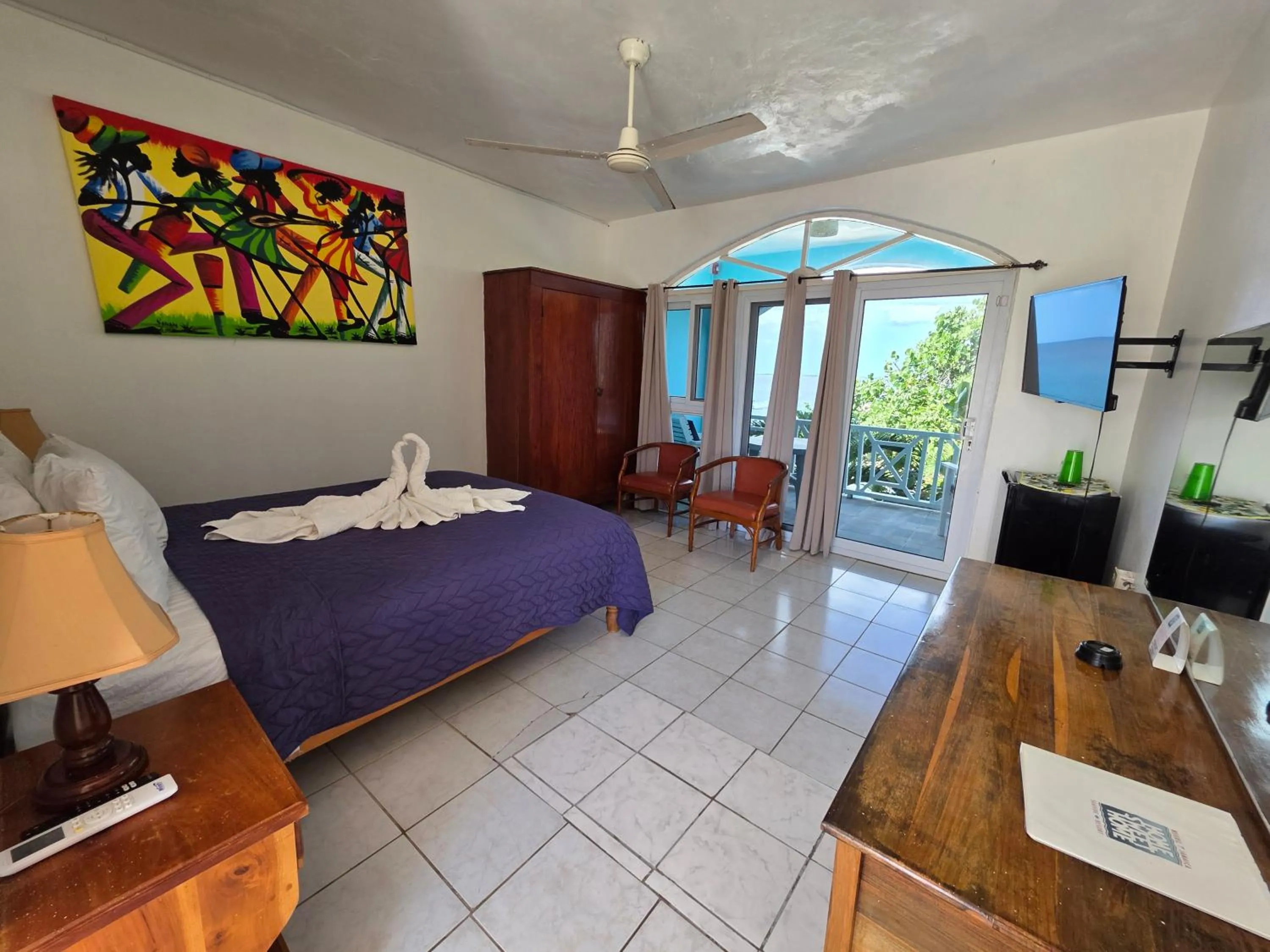 Bed in Home Sweet Home Resort