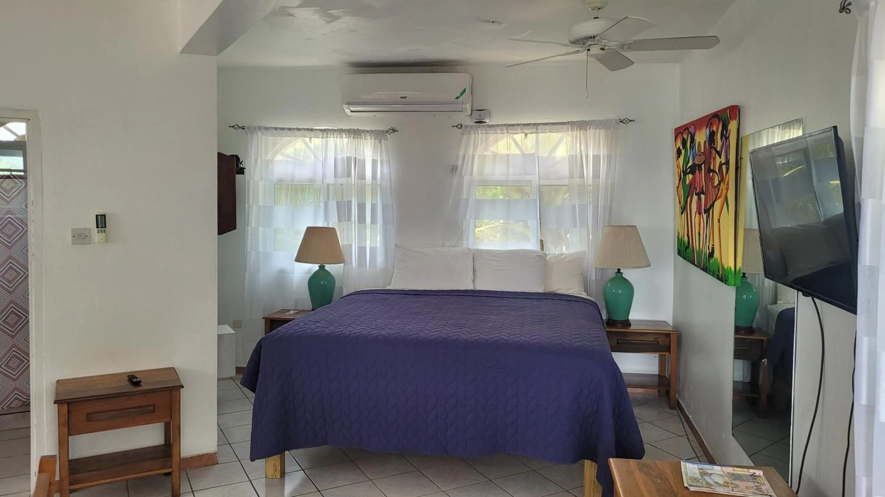 Bed in Home Sweet Home Resort