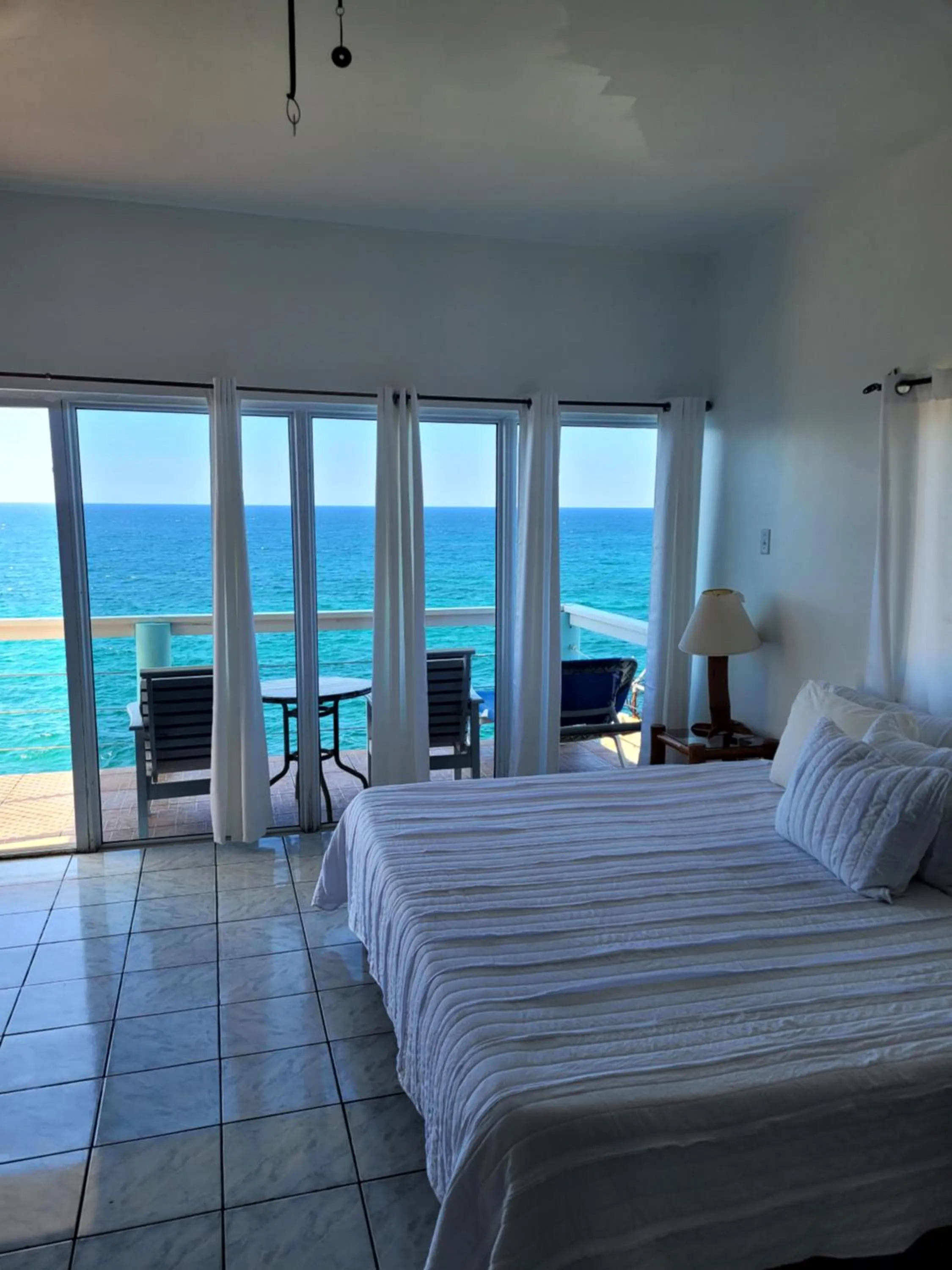 Bed in Home Sweet Home Resort