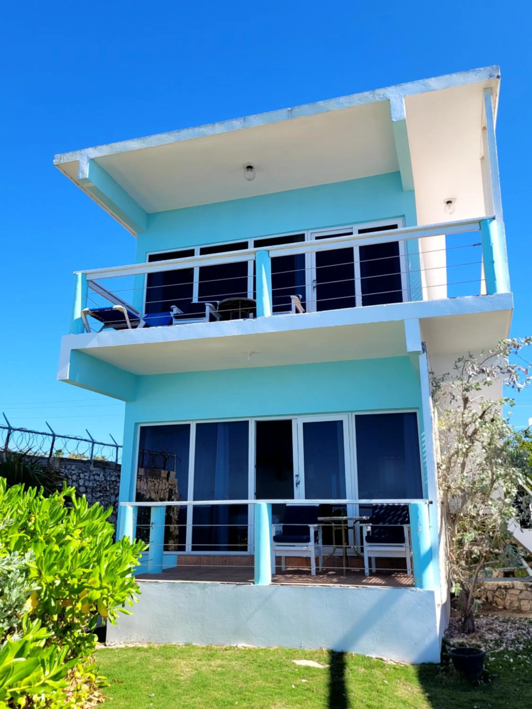 Property building in Home Sweet Home Resort