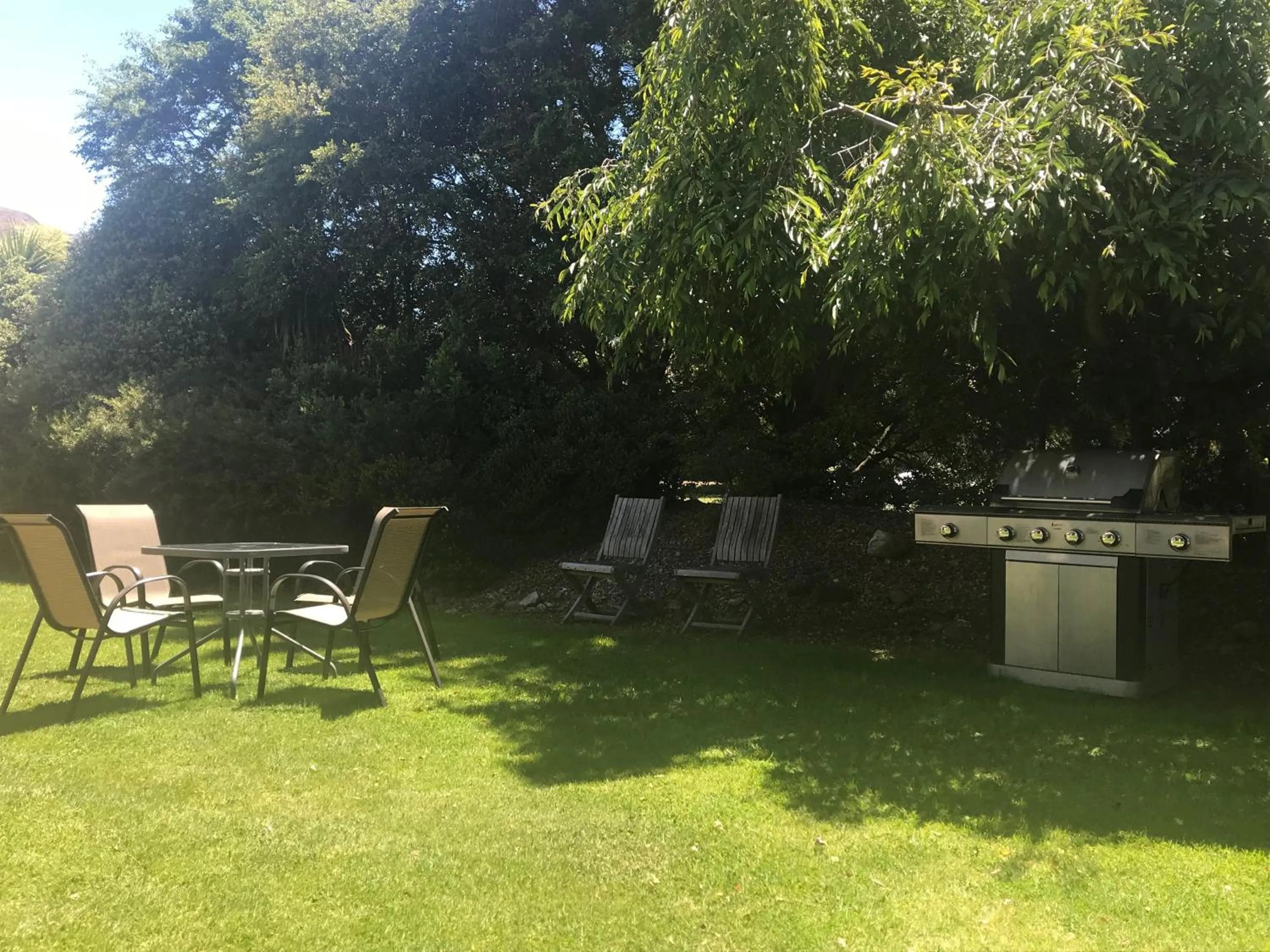 BBQ facilities in Altamont Lodge