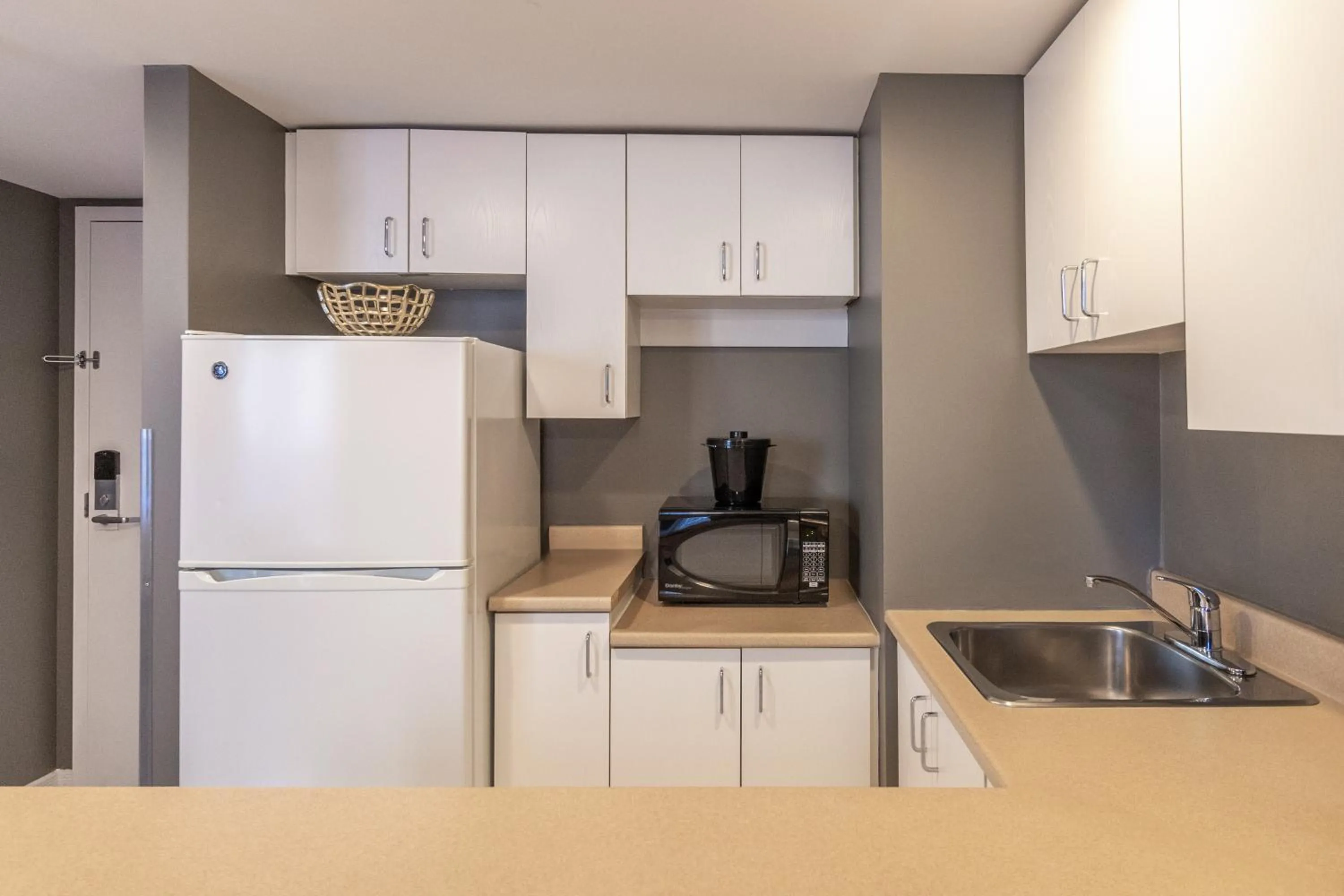 Kitchen or kitchenette in Hotel Faubourg Montreal Centre-Ville Downtown
