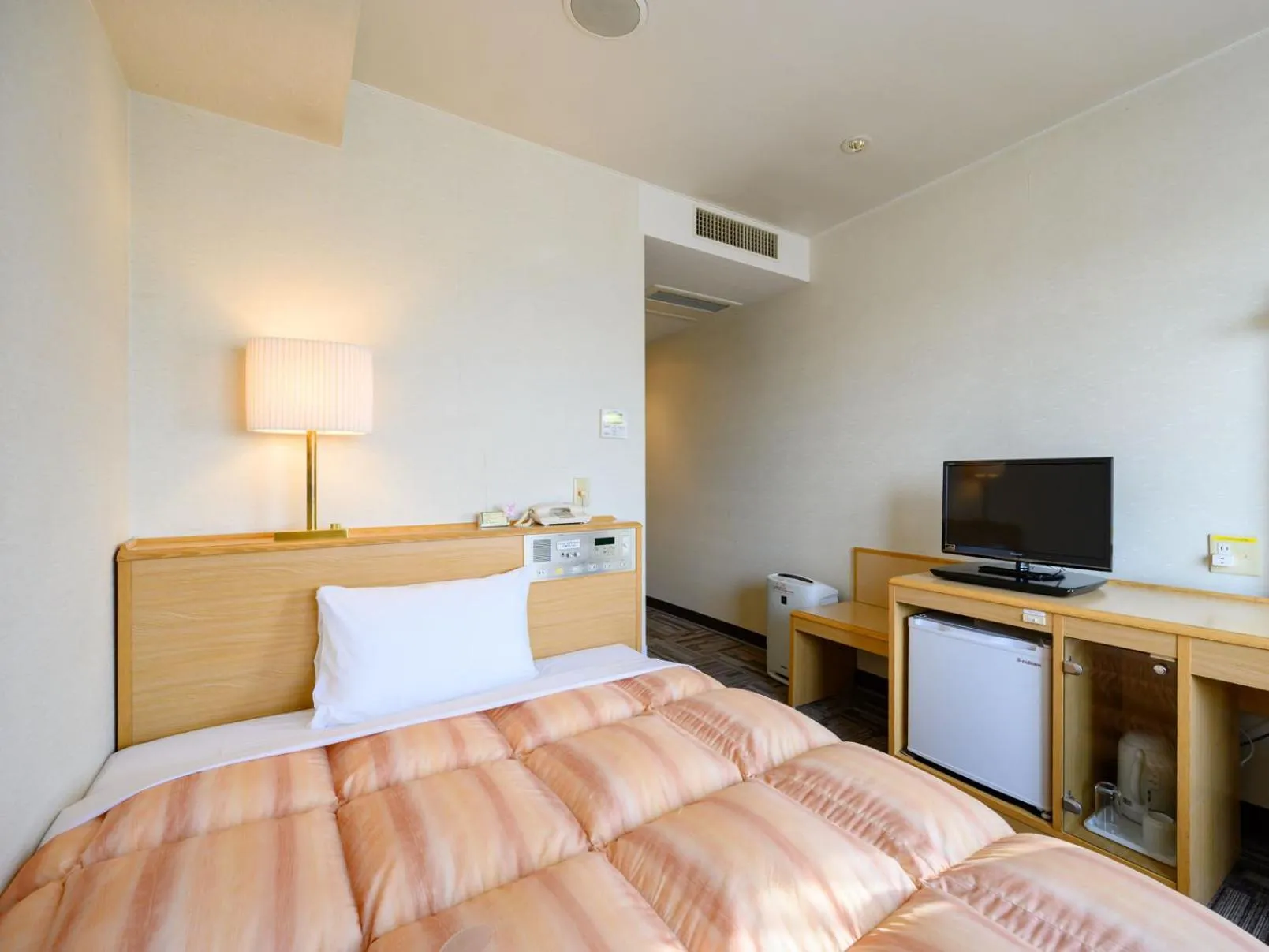 Bed in Iga Ueno City Hotel